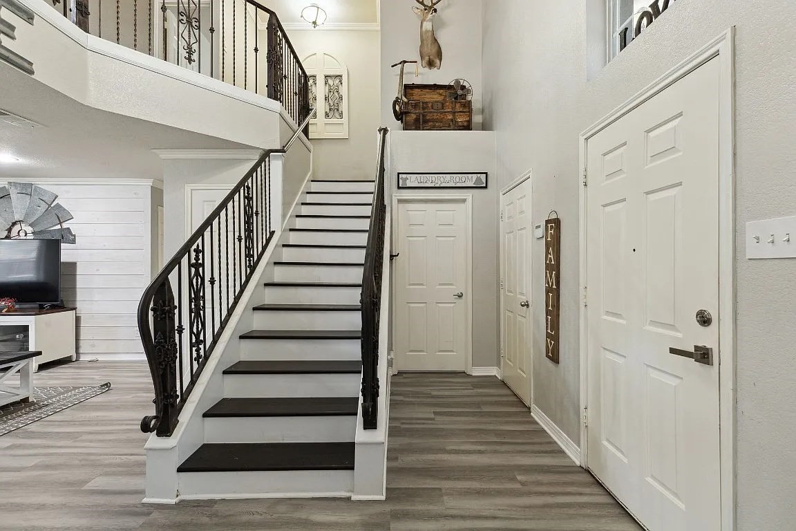 2222 Woodberry Drive