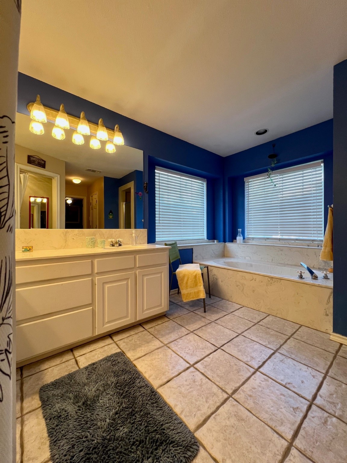 10601 Woodland Drive