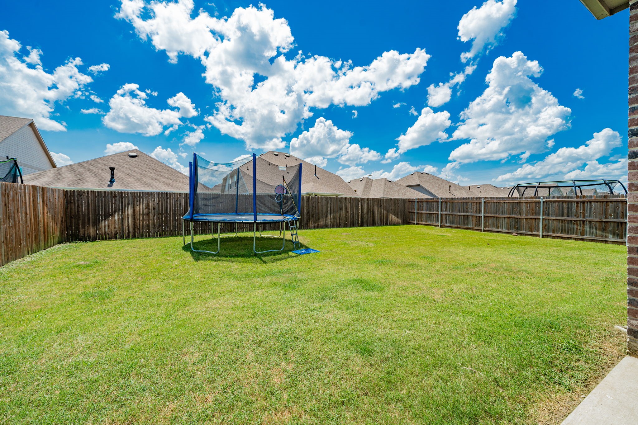 2142 Mossbrook Drive