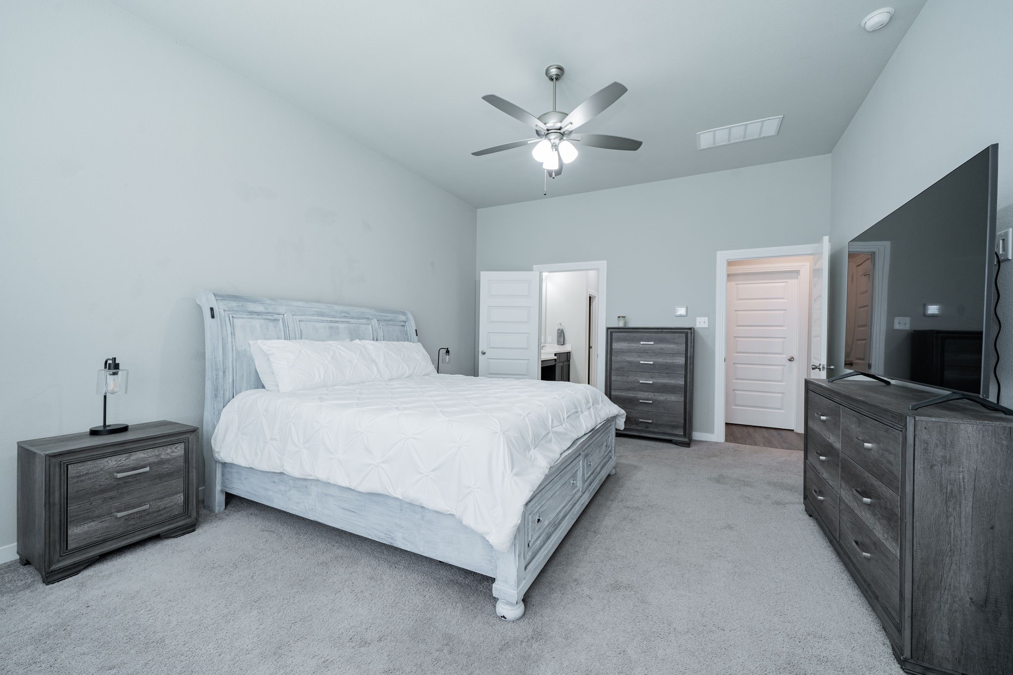 2142 Mossbrook Drive