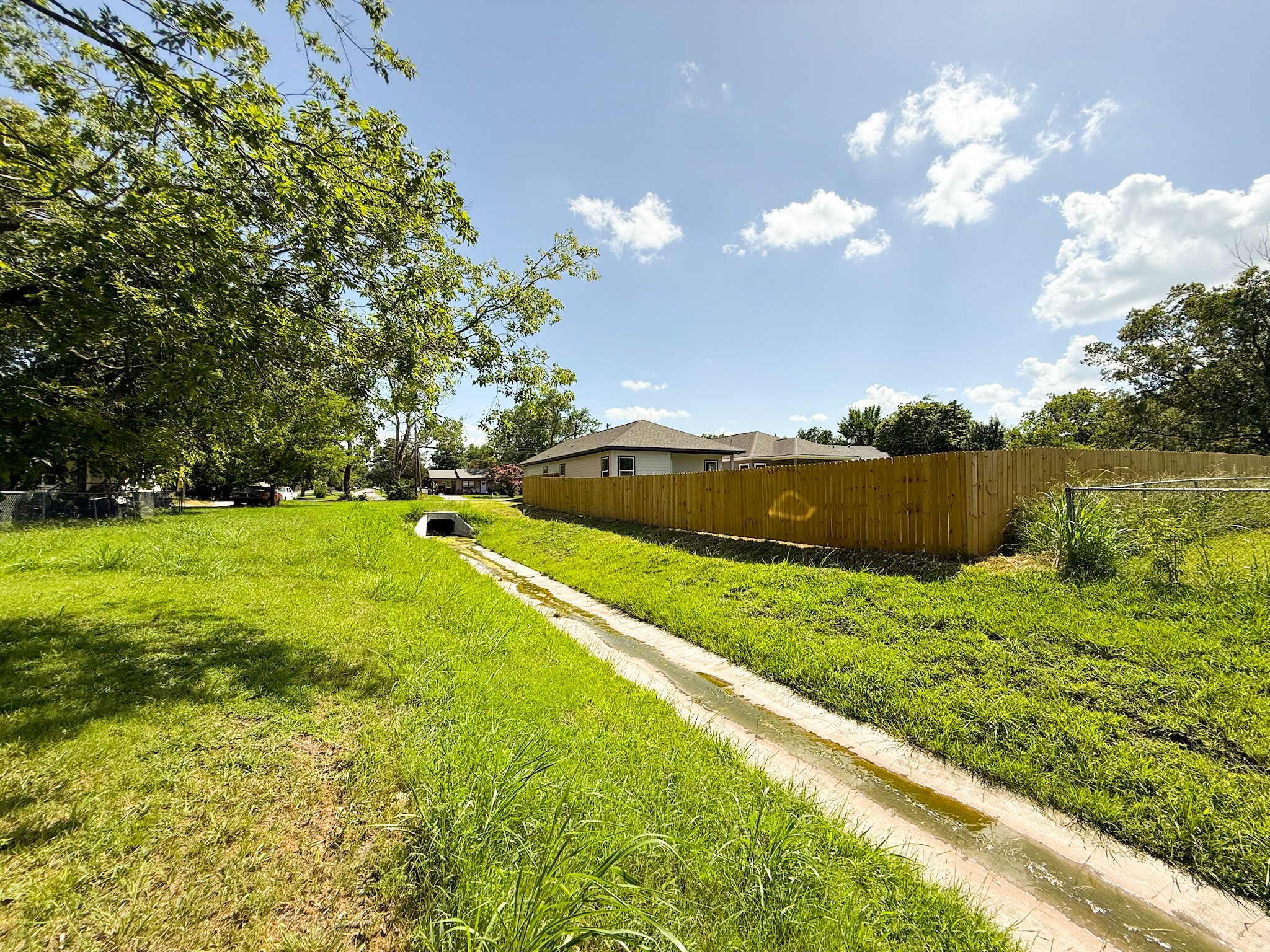 3200 Poplar Street
