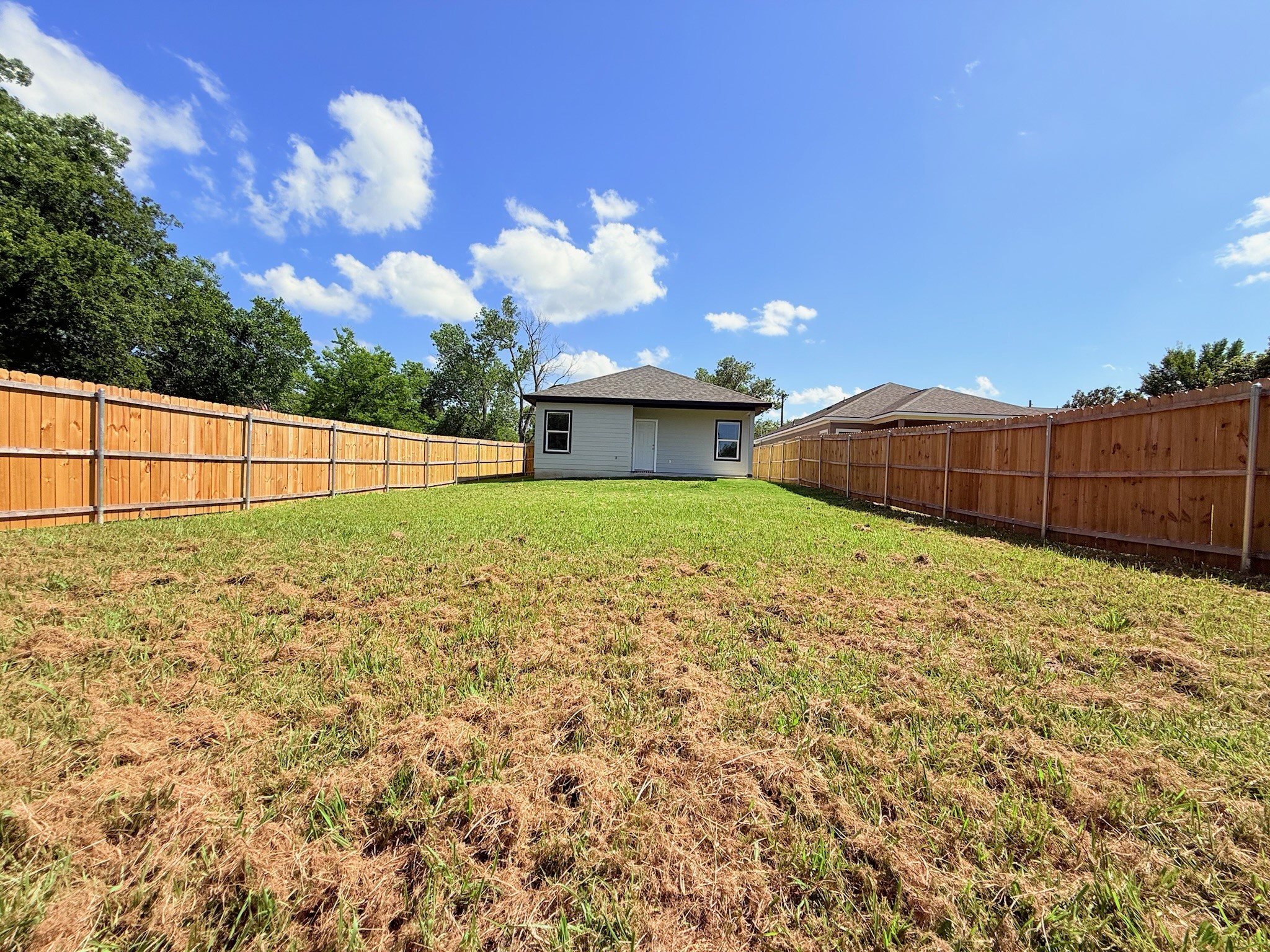 3200 Poplar Street