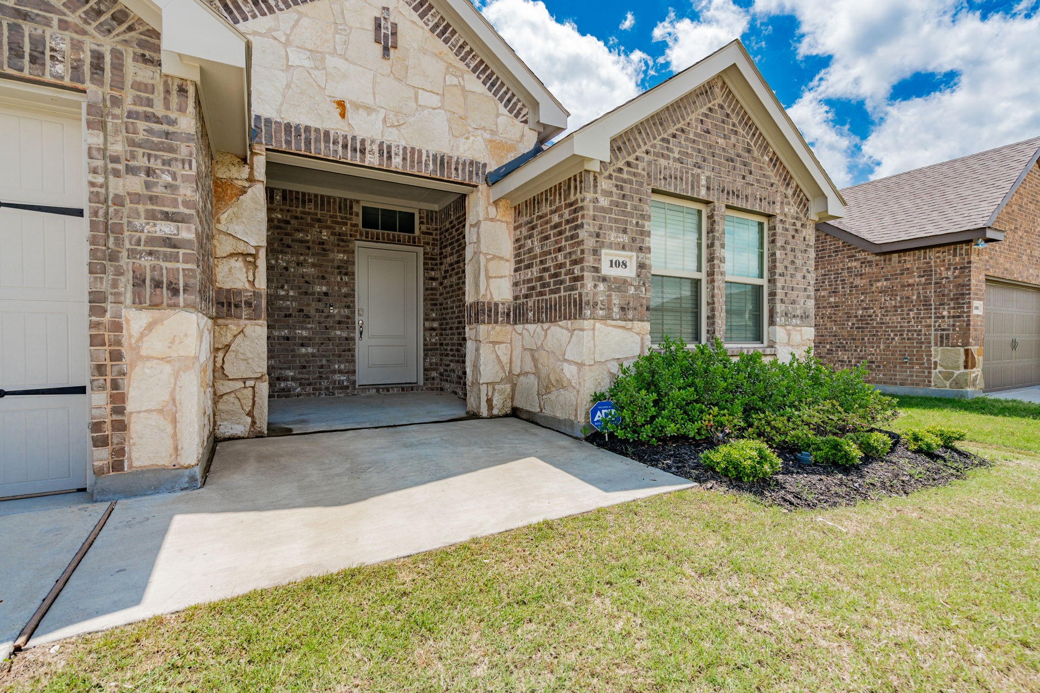 108 Kiskadee Trail