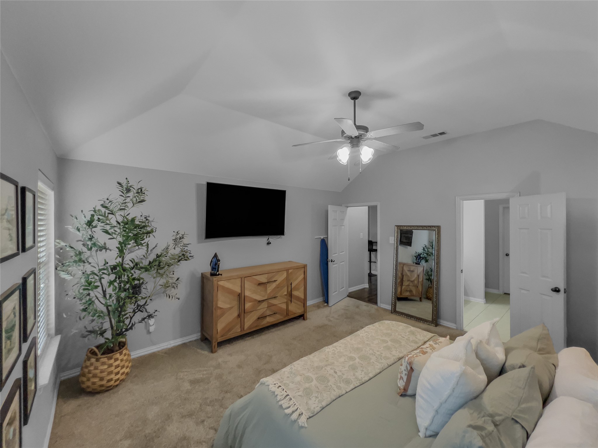 734 Brazos Way
