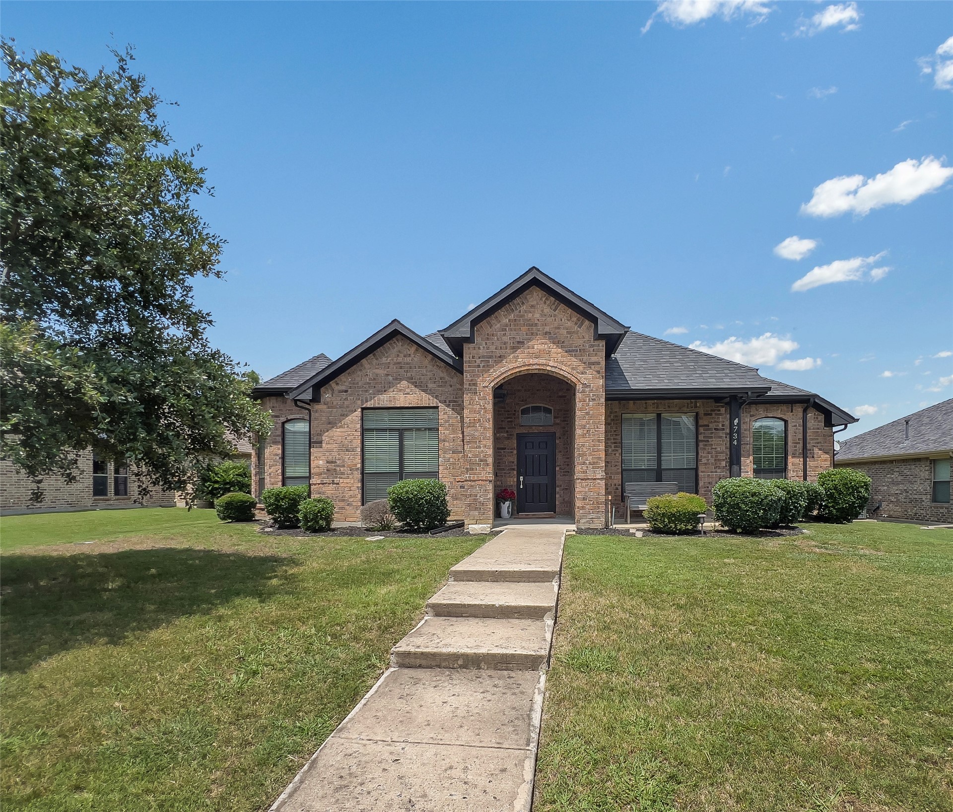 734 Brazos Way