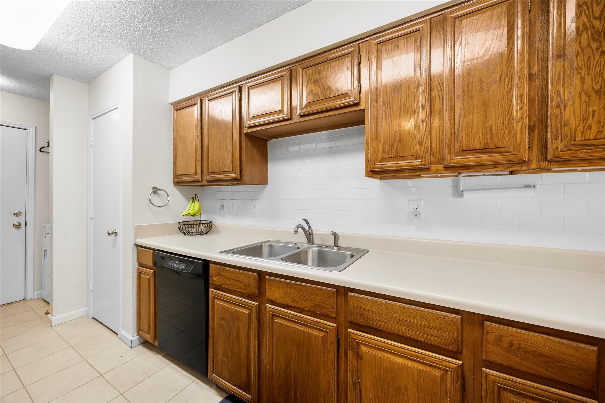 2540 Brook Hollow Court