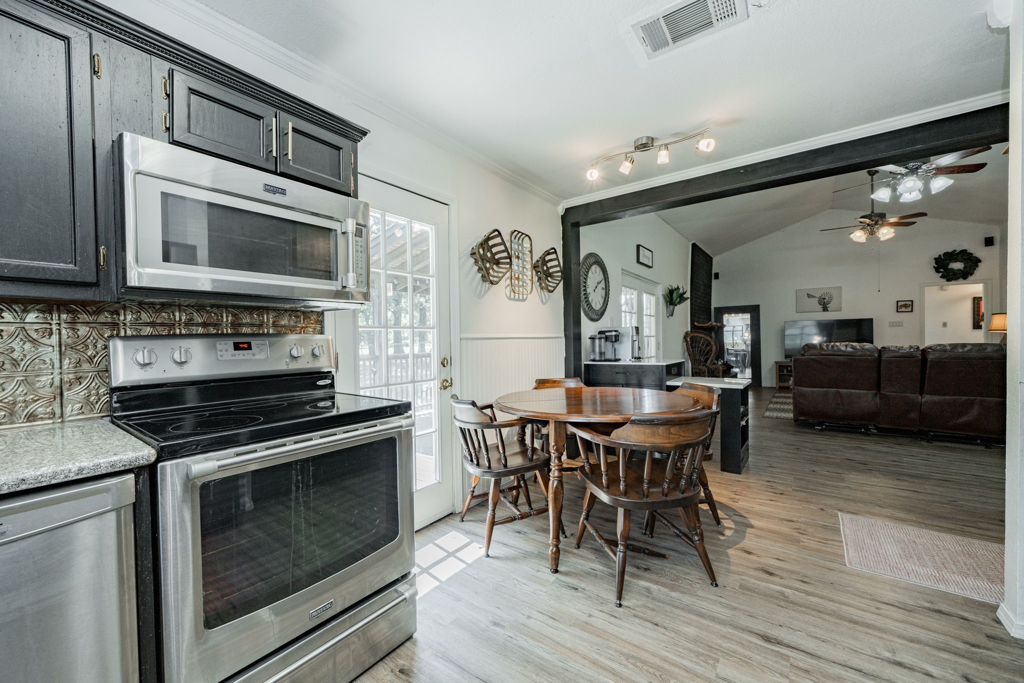 9091 Bluebonnet Drive