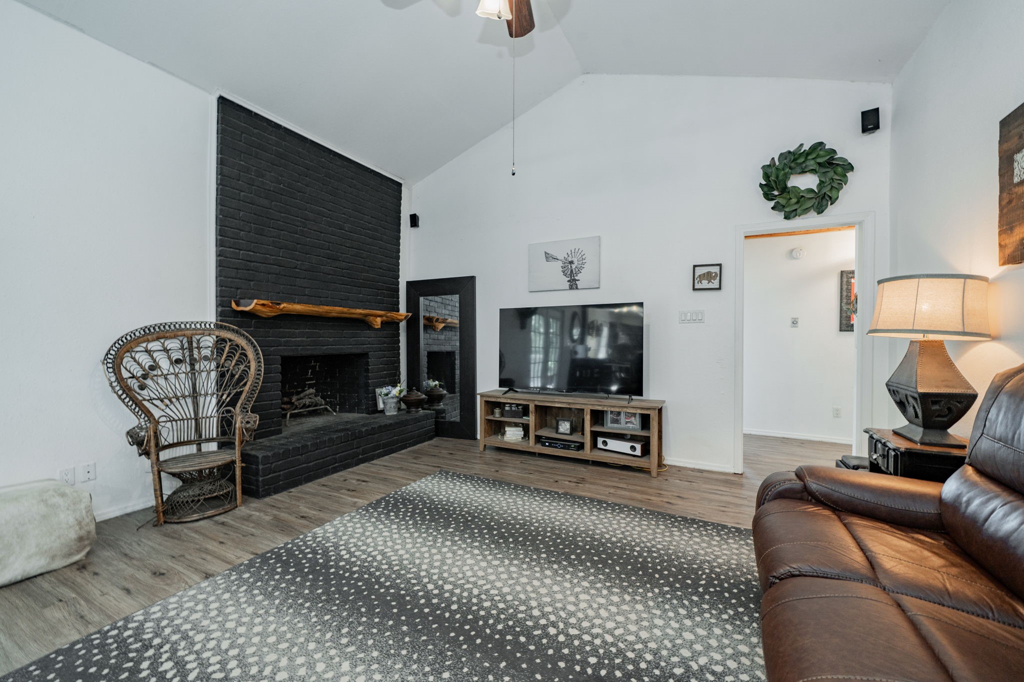 9091 Bluebonnet Drive