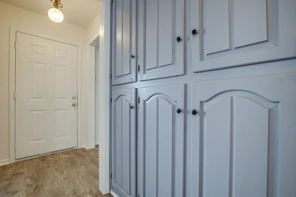 12805 Pandora Drive
