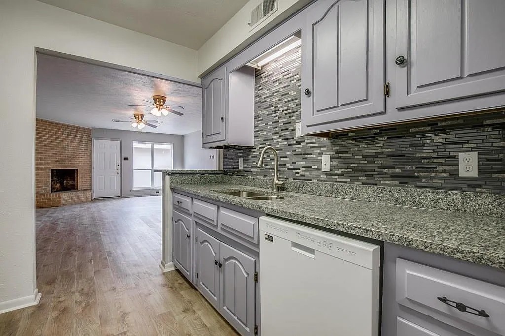 12805 Pandora Drive