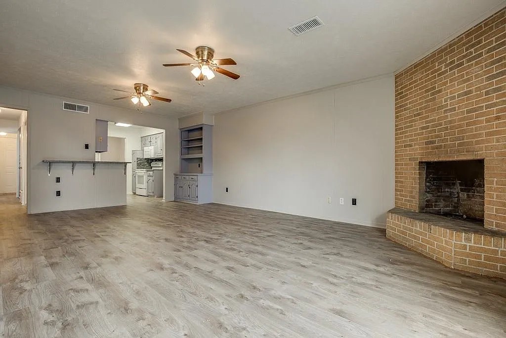 12805 Pandora Drive