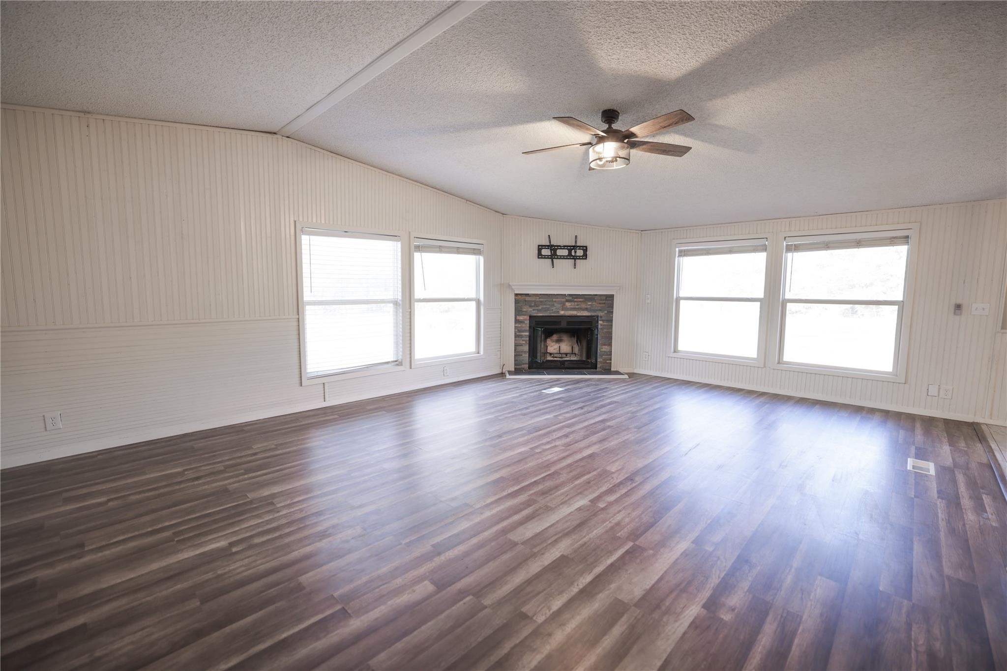 14132 County Road 352