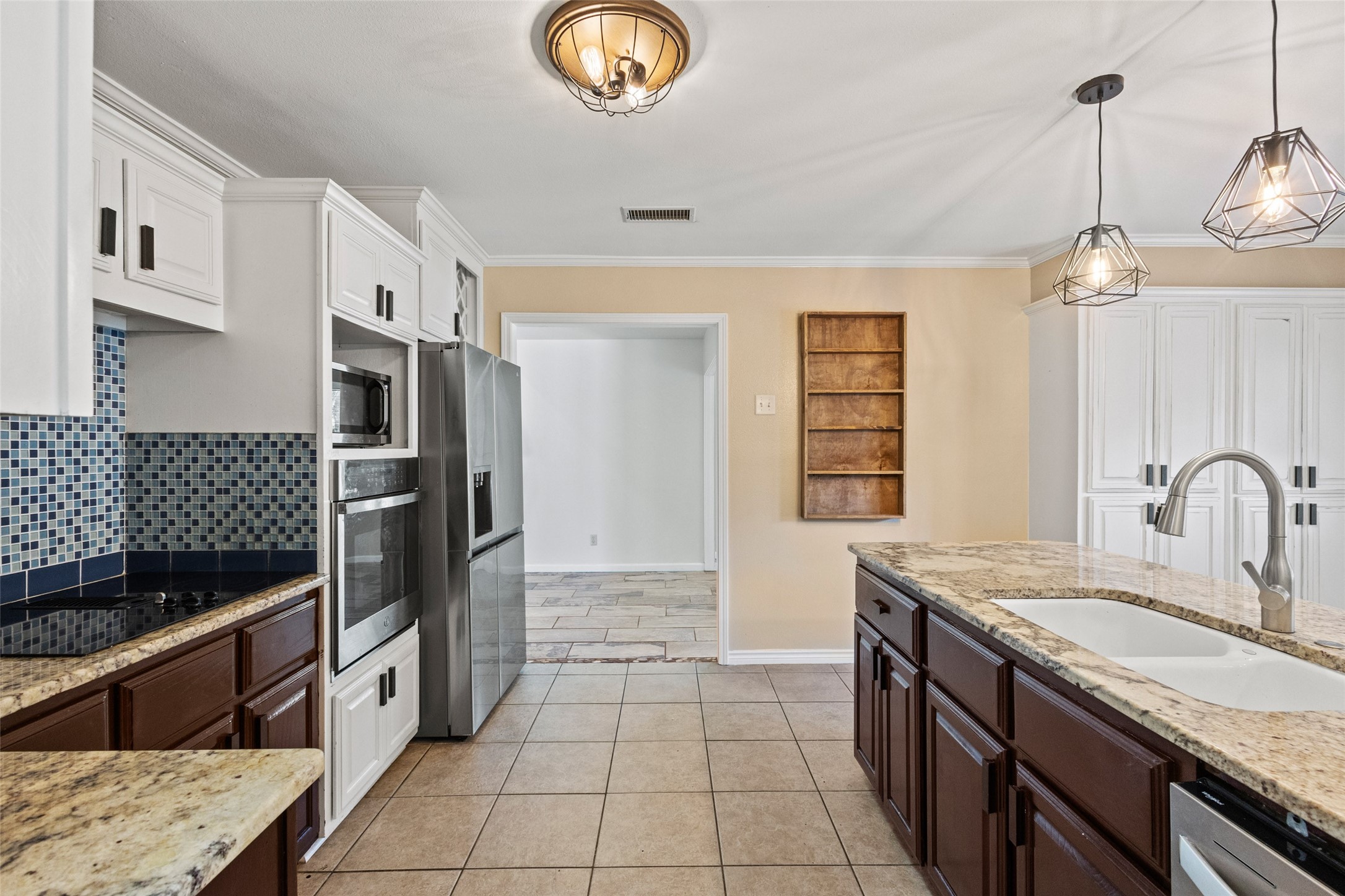 2830 Oak Creek Drive