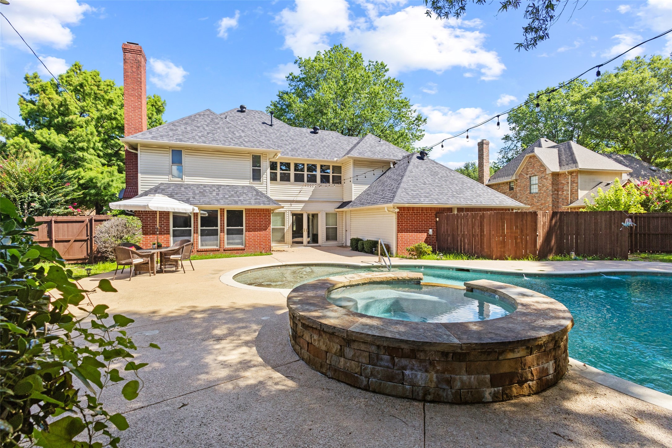 2830 Oak Creek Drive