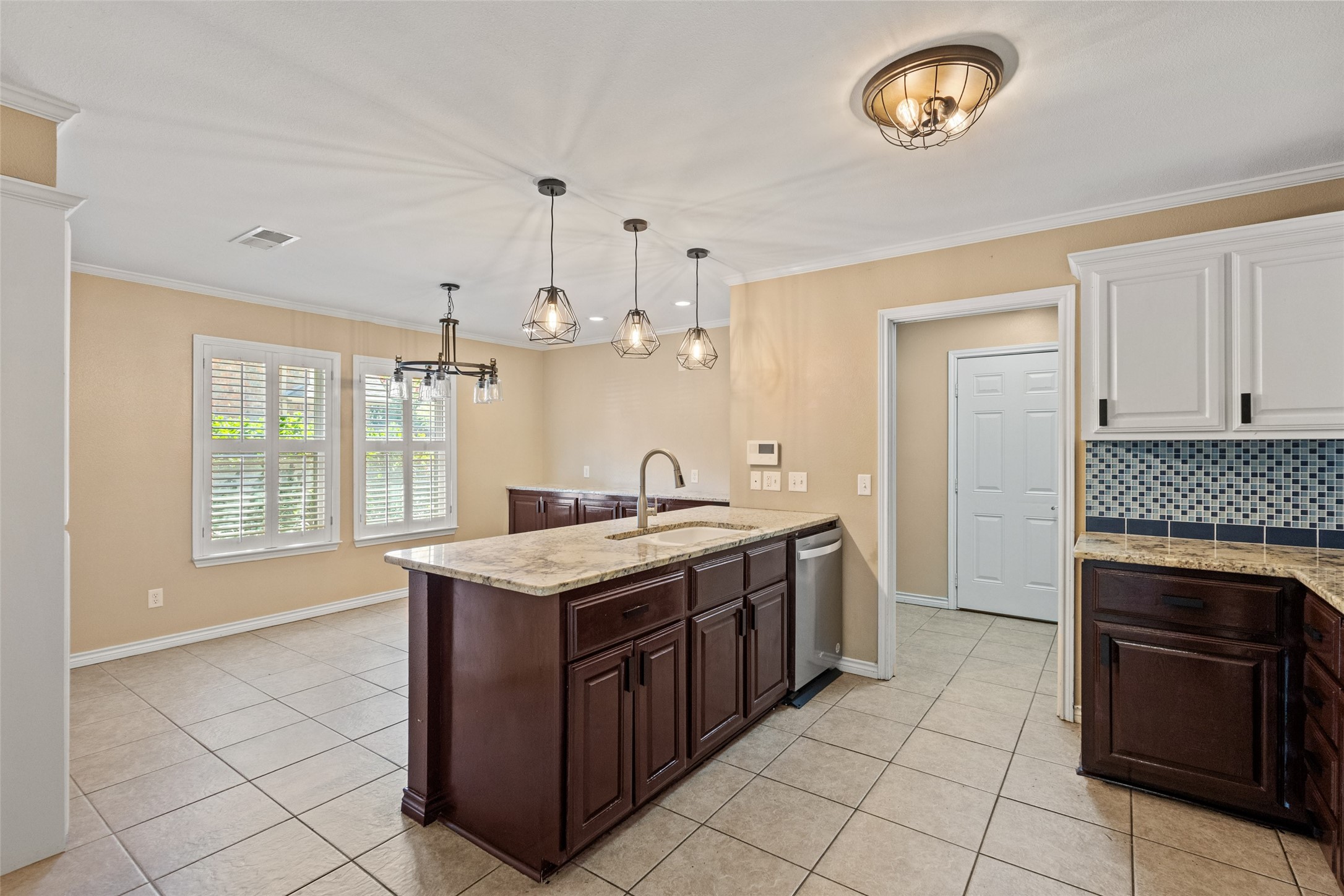 2830 Oak Creek Drive