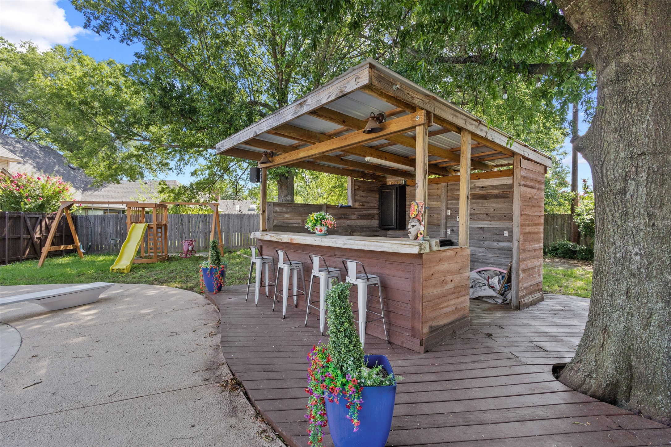 2830 Oak Creek Drive