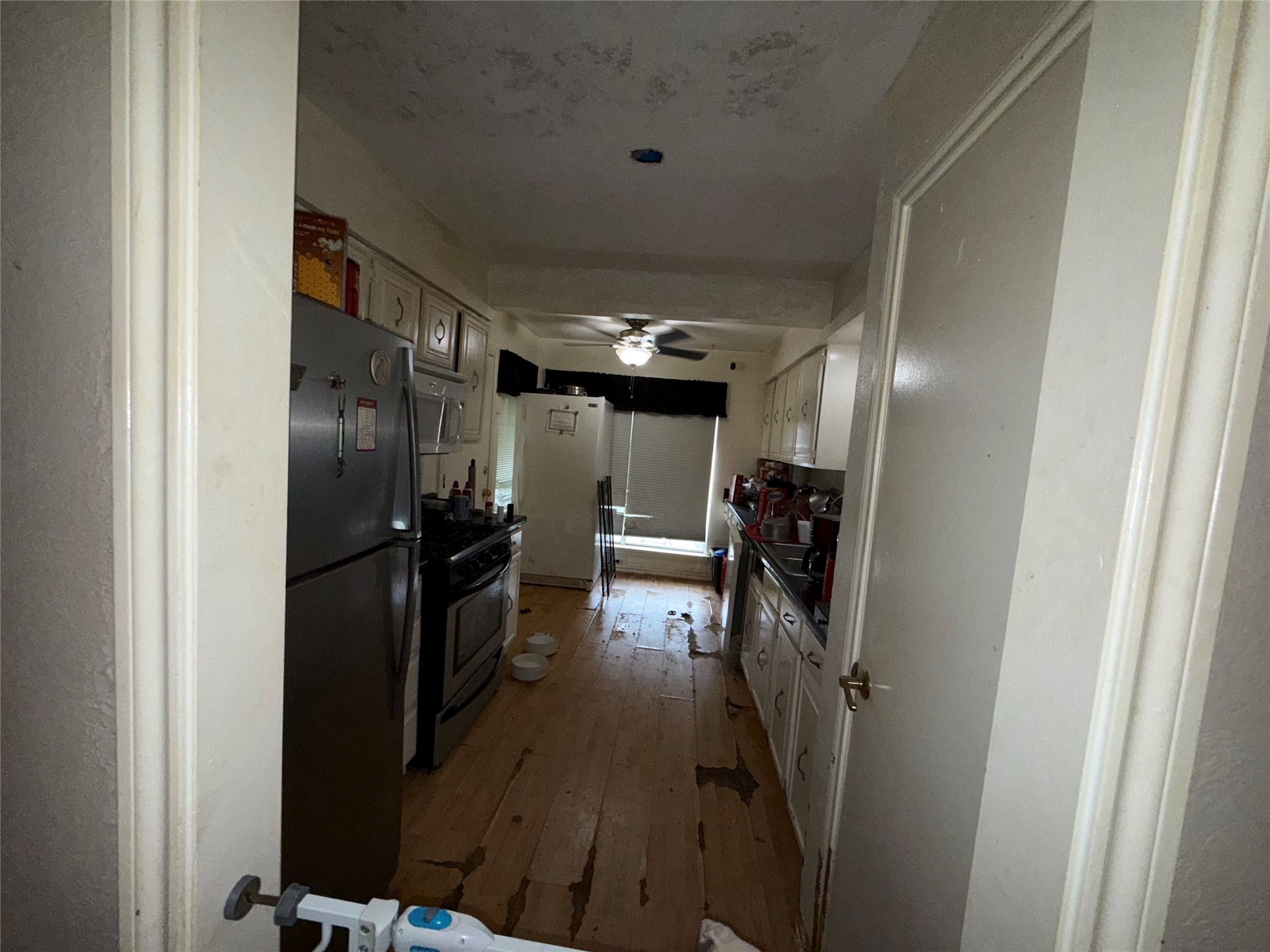 8827 N Normandale Street