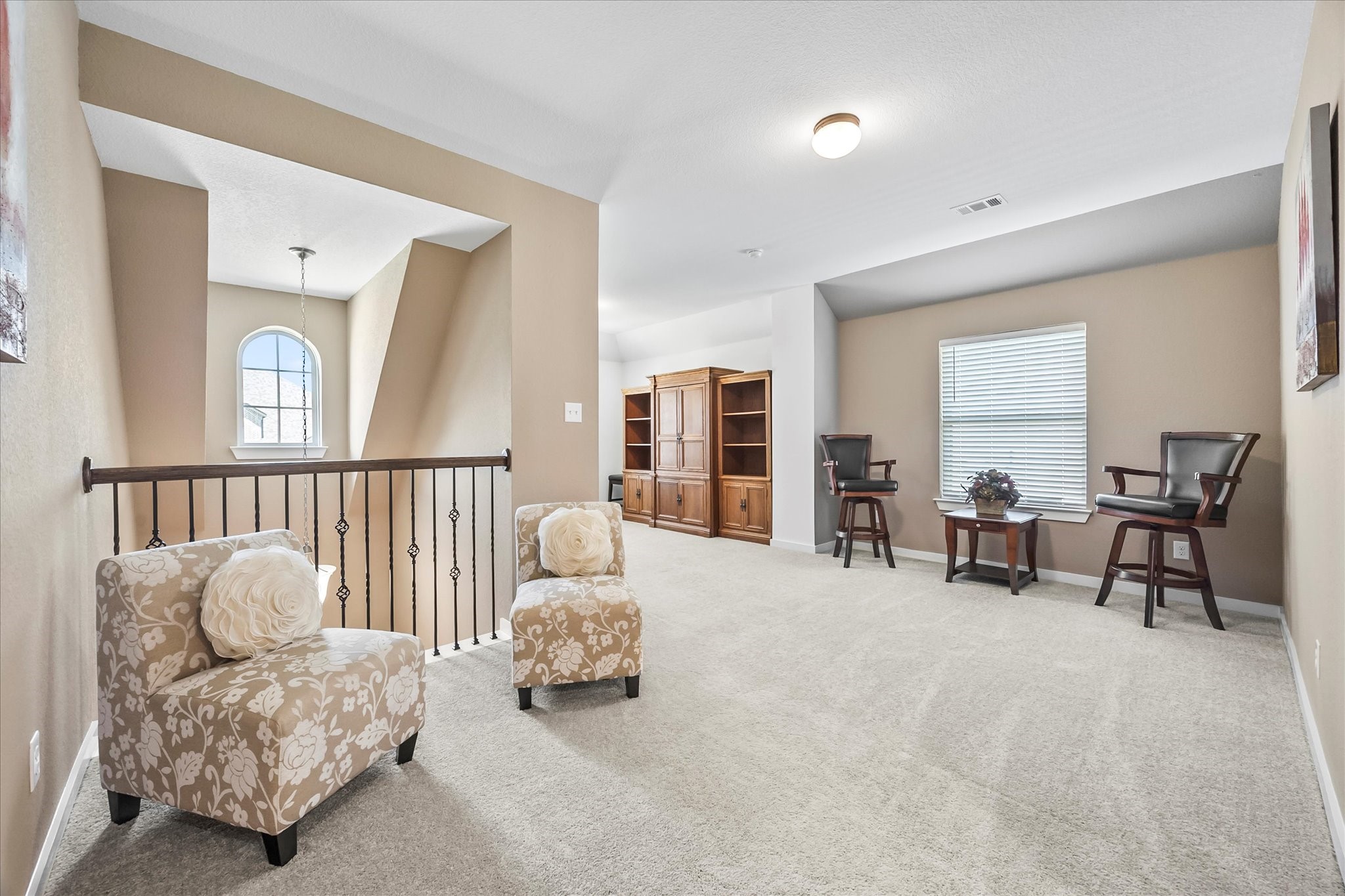1518 Calcot Lane