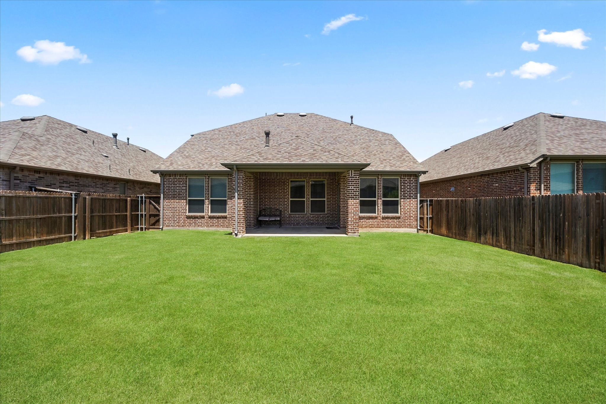 1518 Calcot Lane