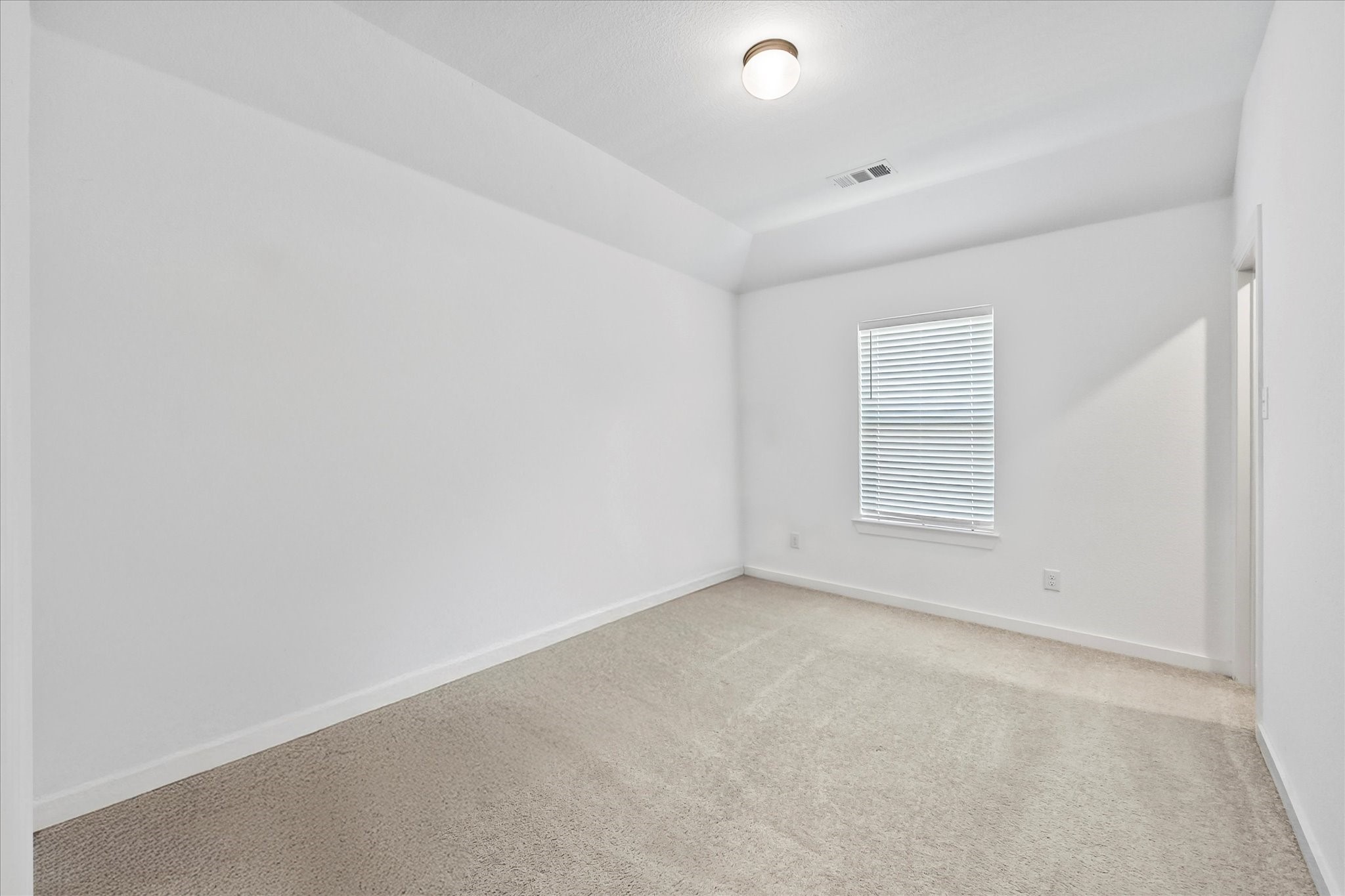 1518 Calcot Lane