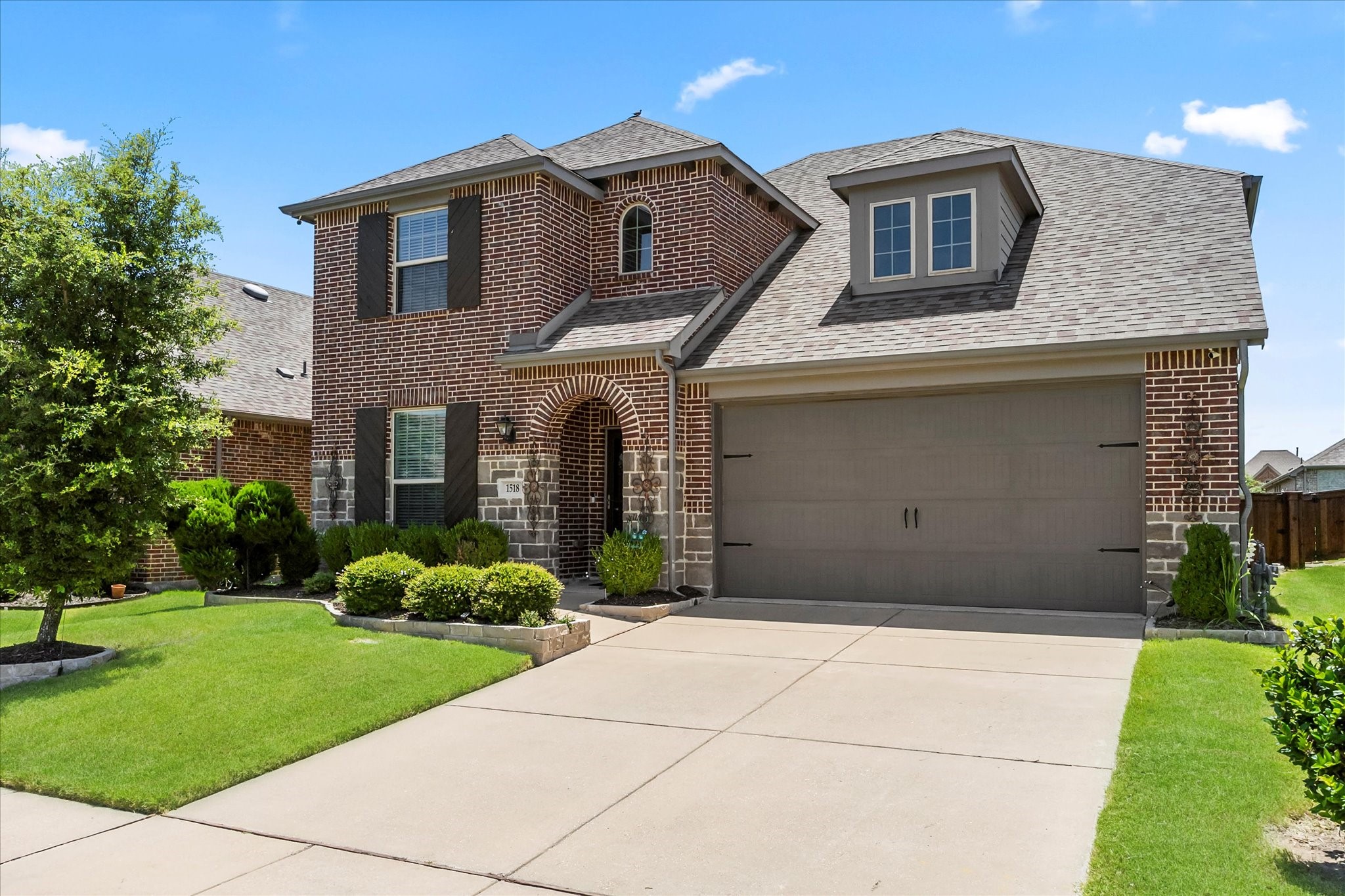 1518 Calcot Lane