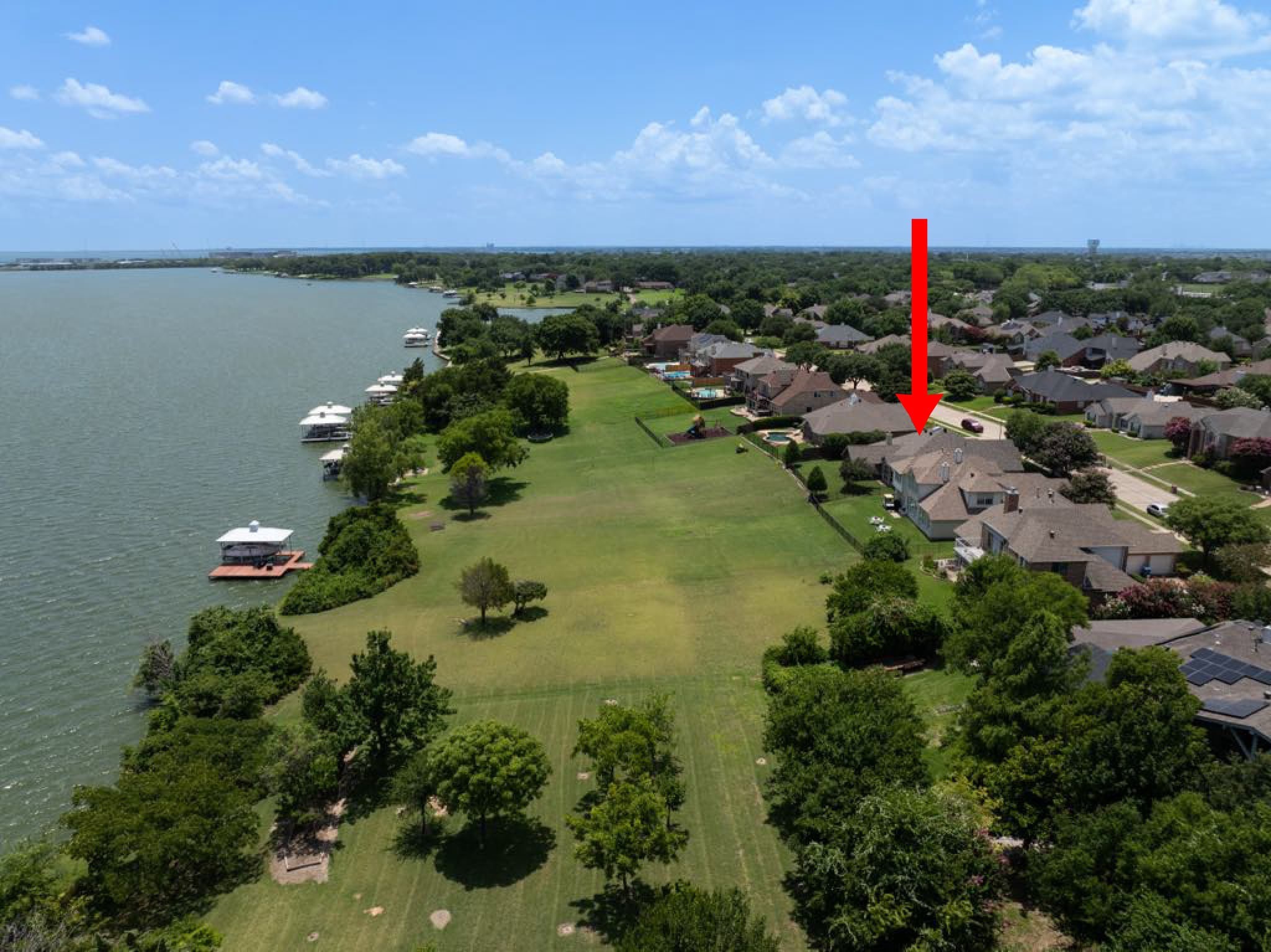 4006 Lakeside Drive