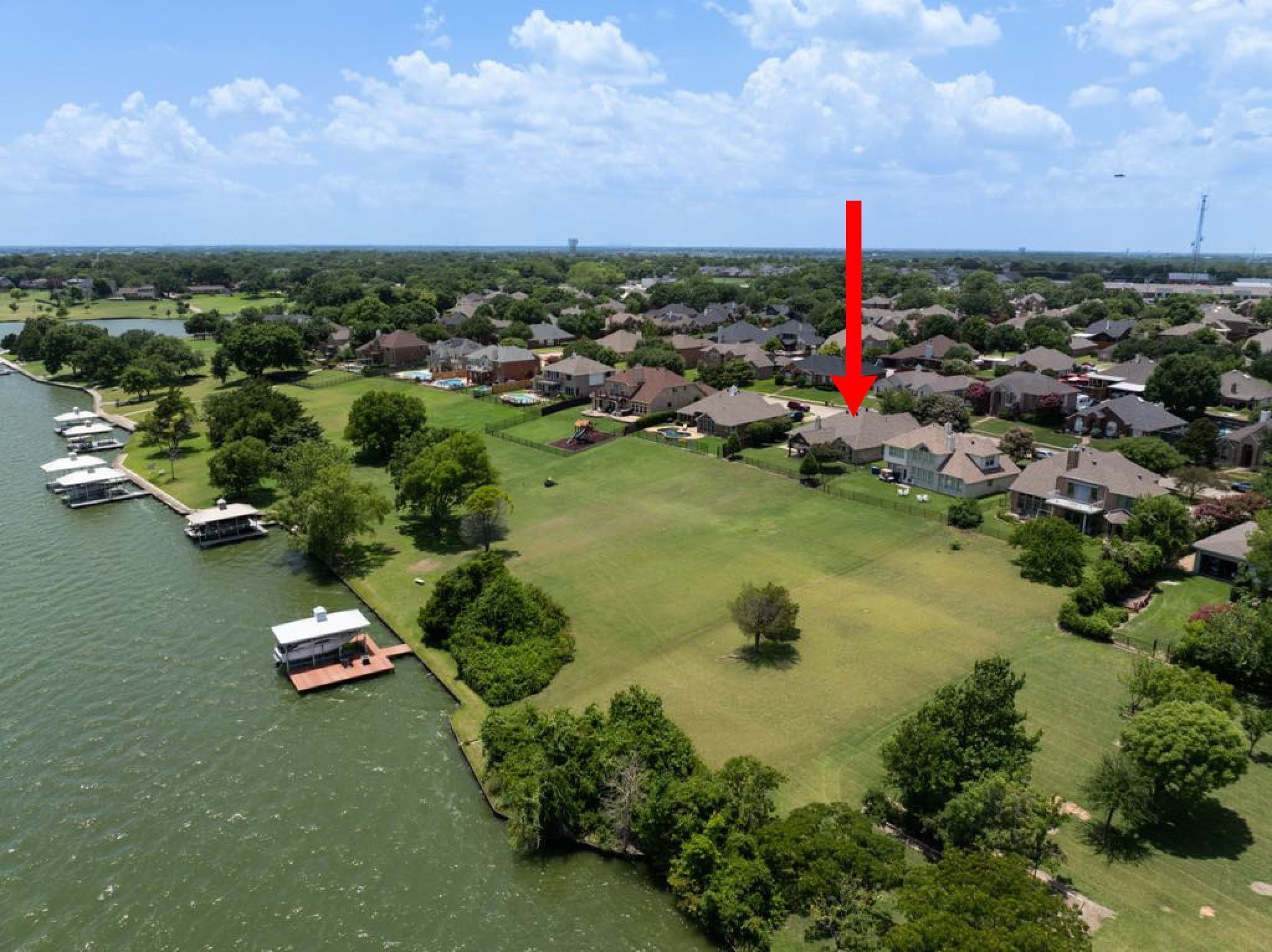 4006 Lakeside Drive