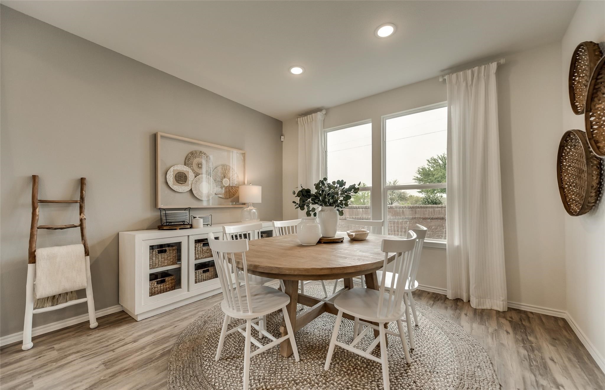 1909 Winding Creek Way