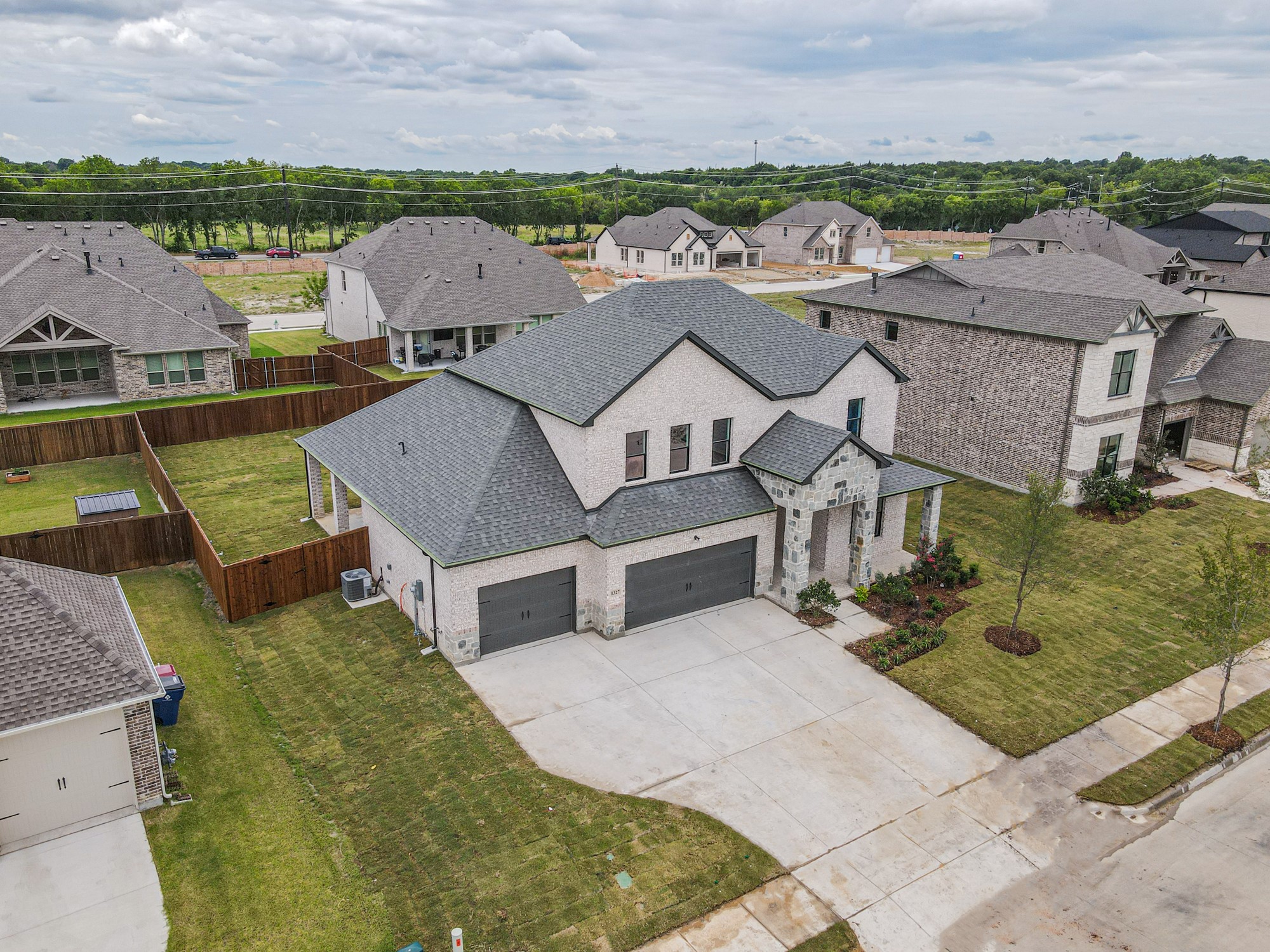 1323 Shleby Road