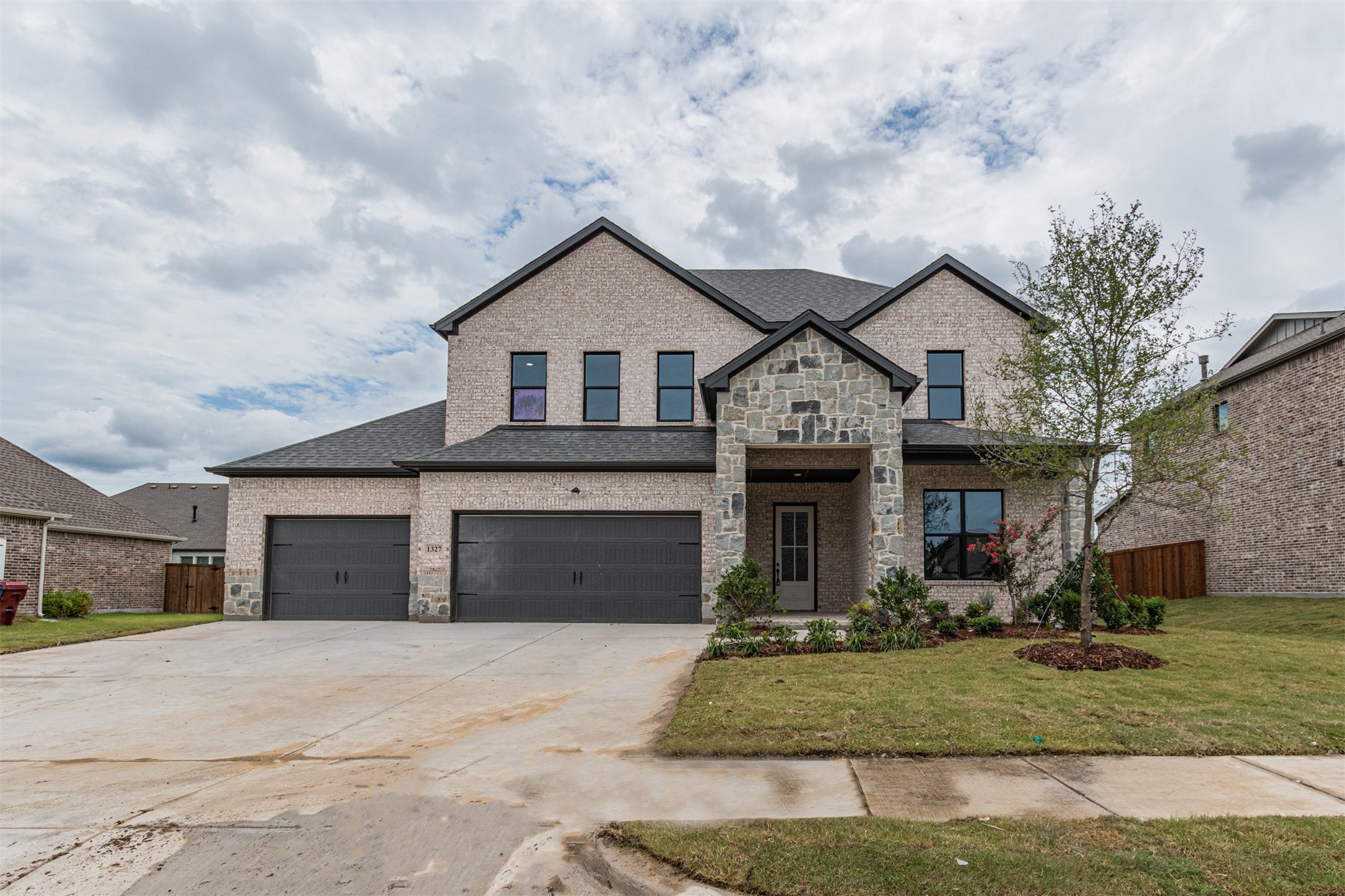 1323 Shleby Road