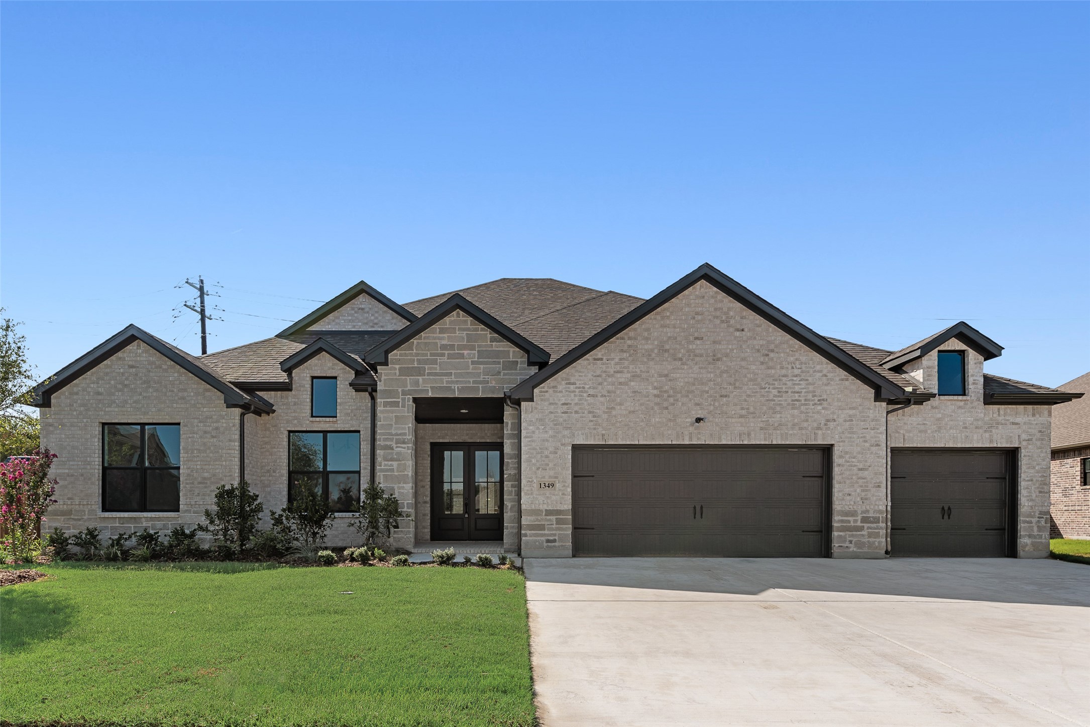 1349 Benjamin Trail