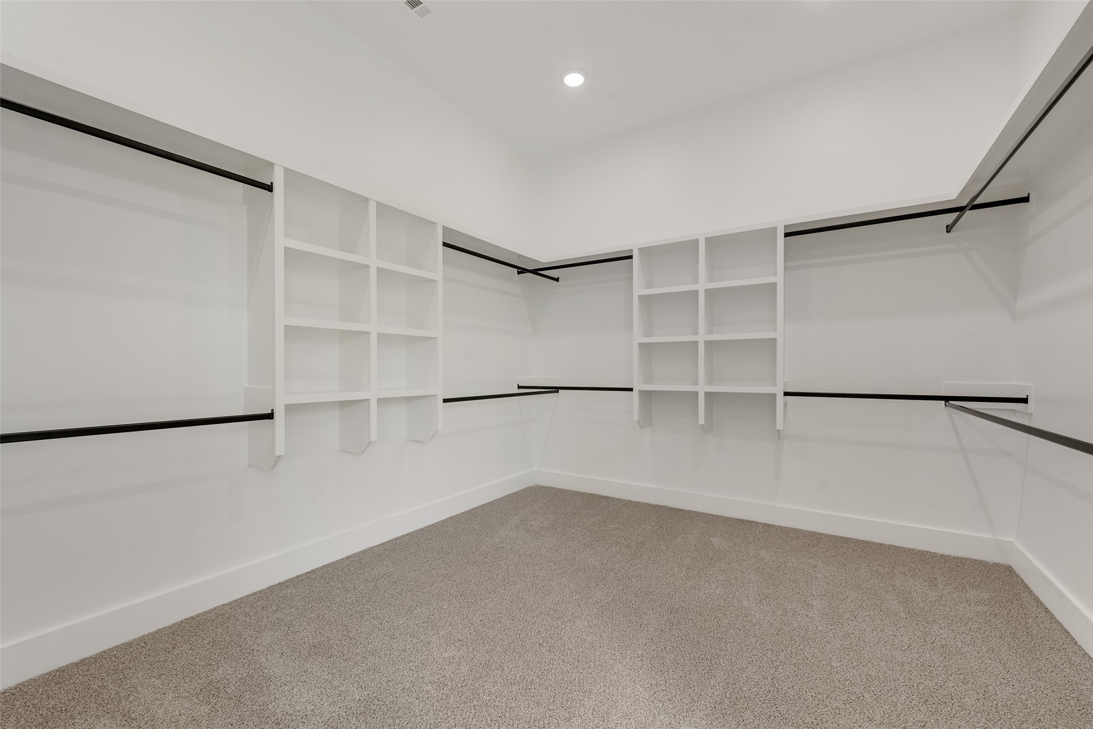 1349 Benjamin Trail