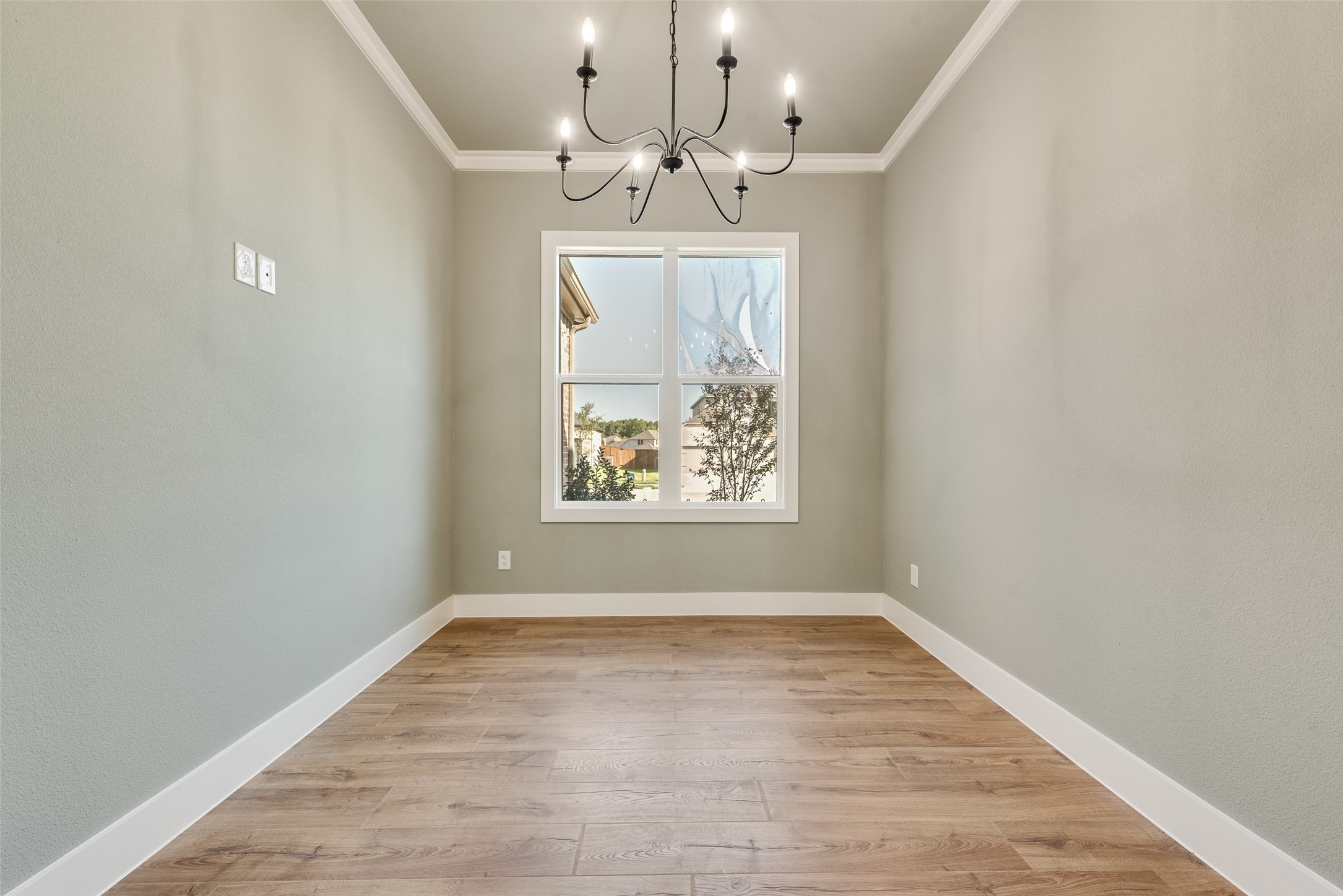 1345 Benjamin Trail