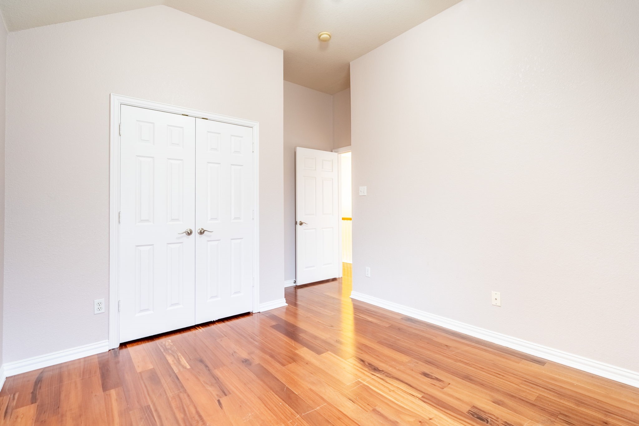 428 Long Cove Court