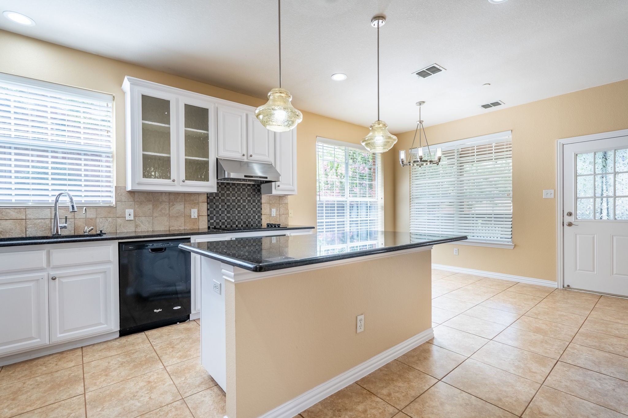 428 Long Cove Court