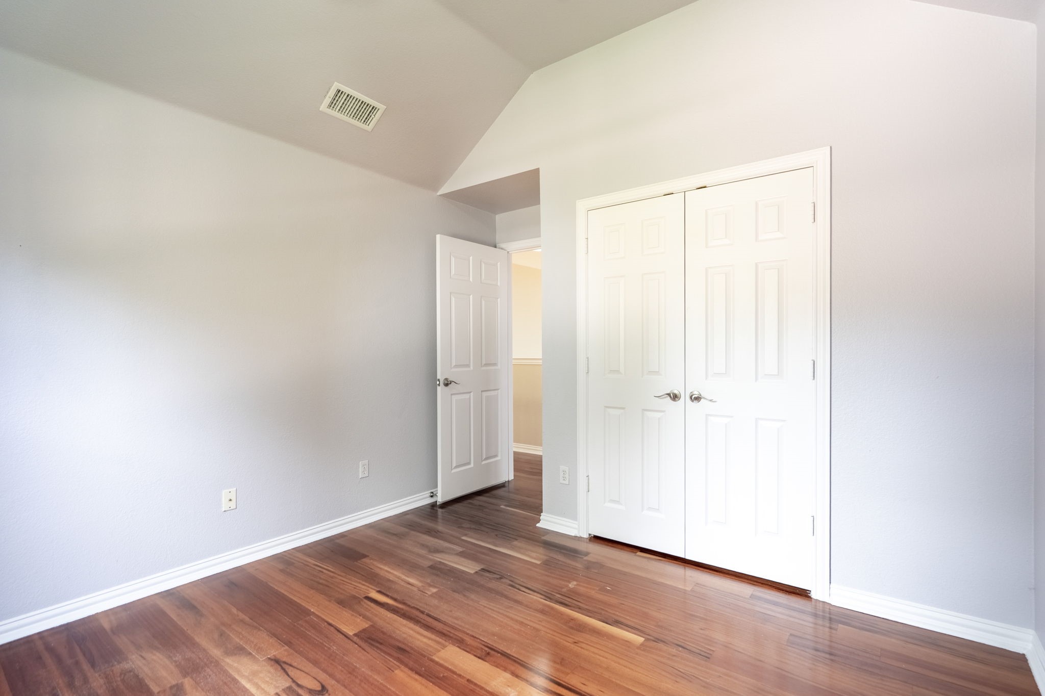 428 Long Cove Court
