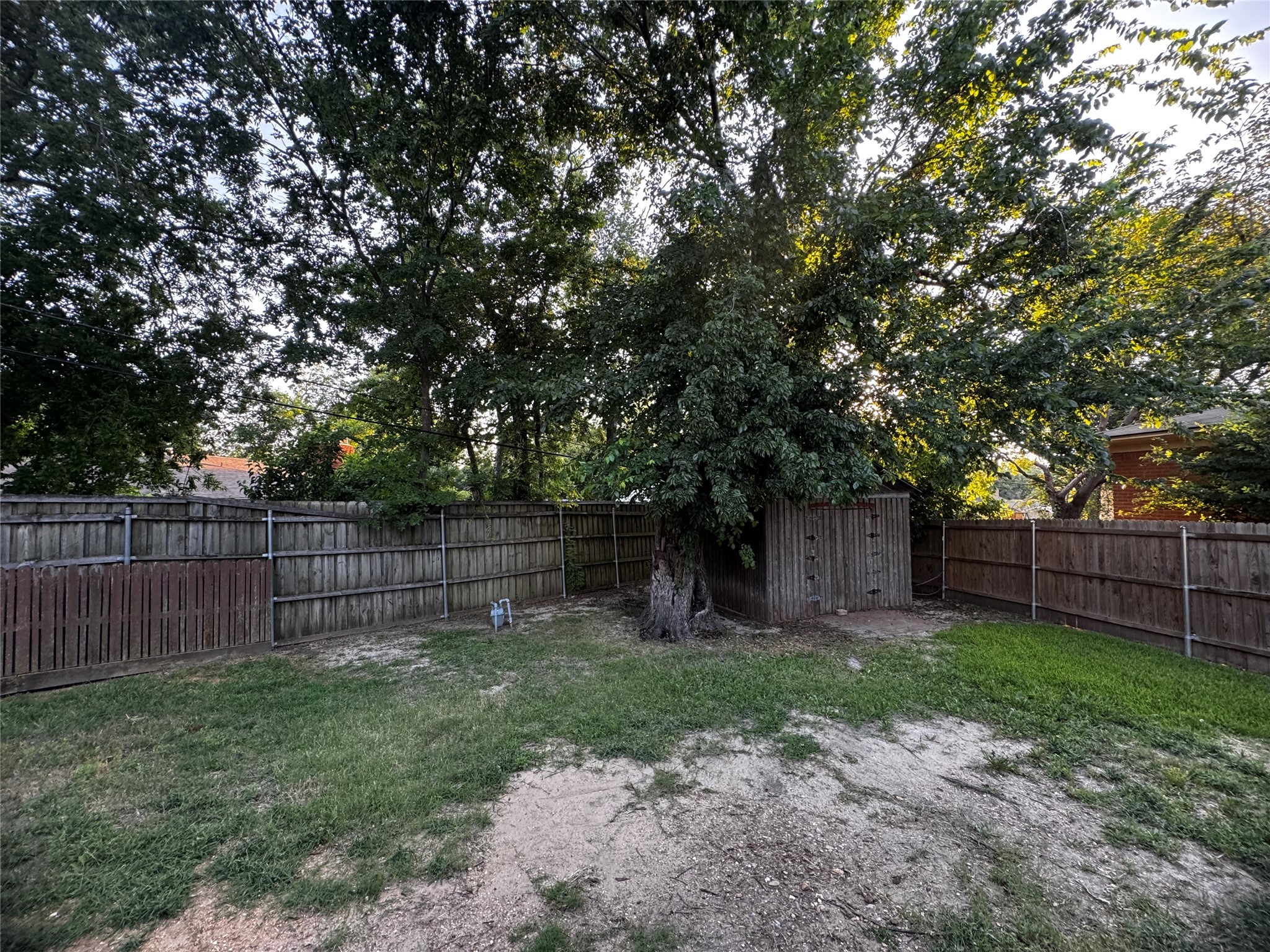 203 Joe White Street