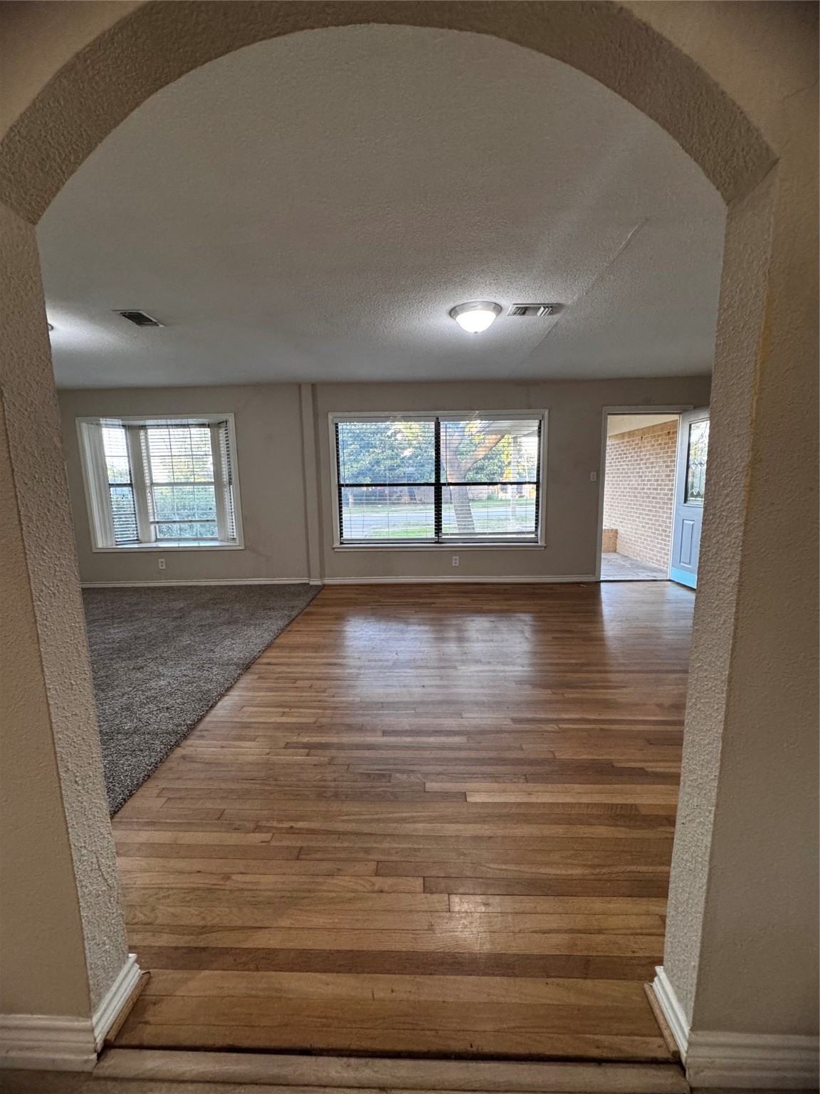 203 Joe White Street