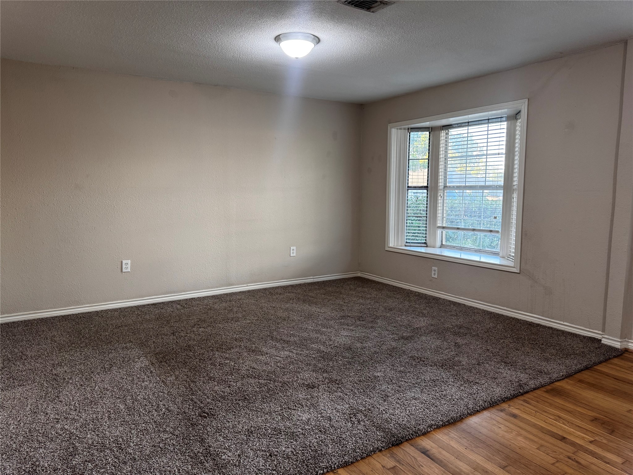 203 Joe White Street