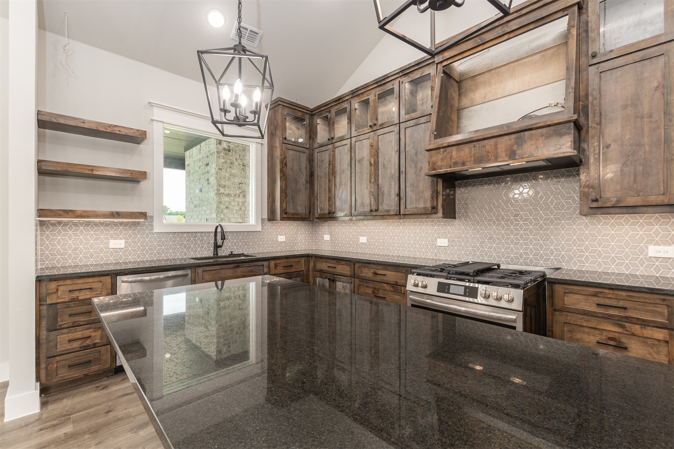 1338 Benjamin Trail