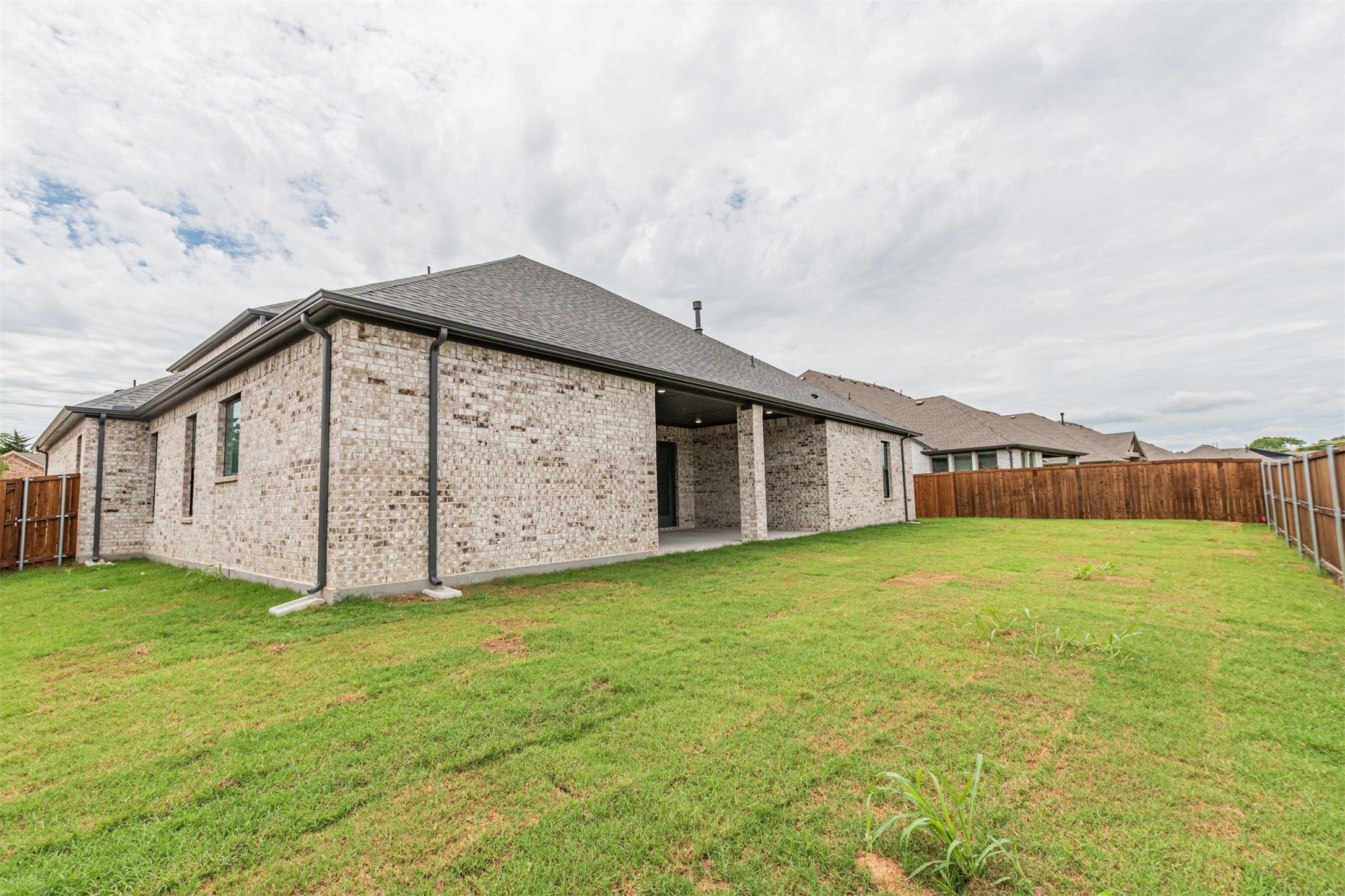 1338 Benjamin Trail