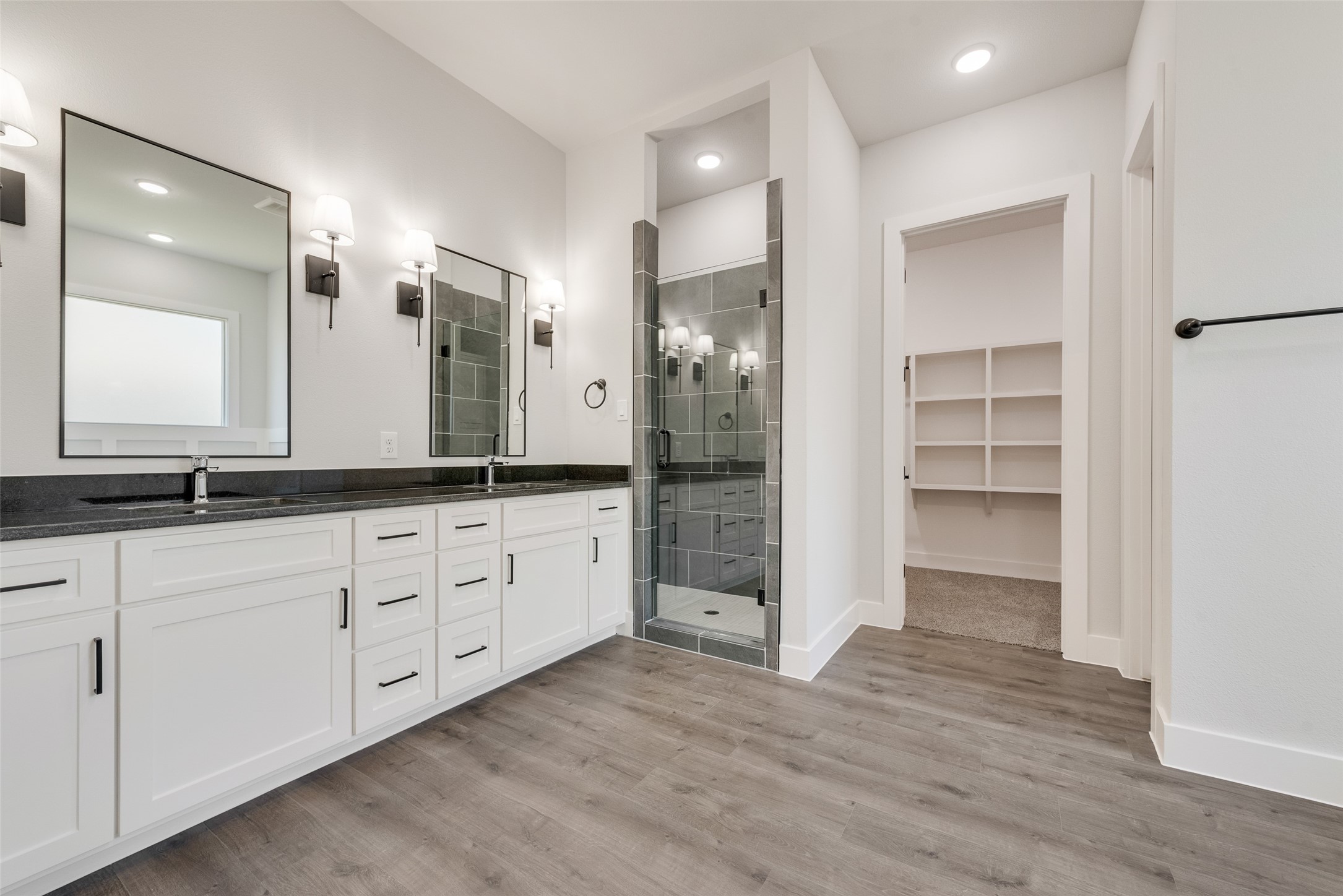 1338 Benjamin Trail