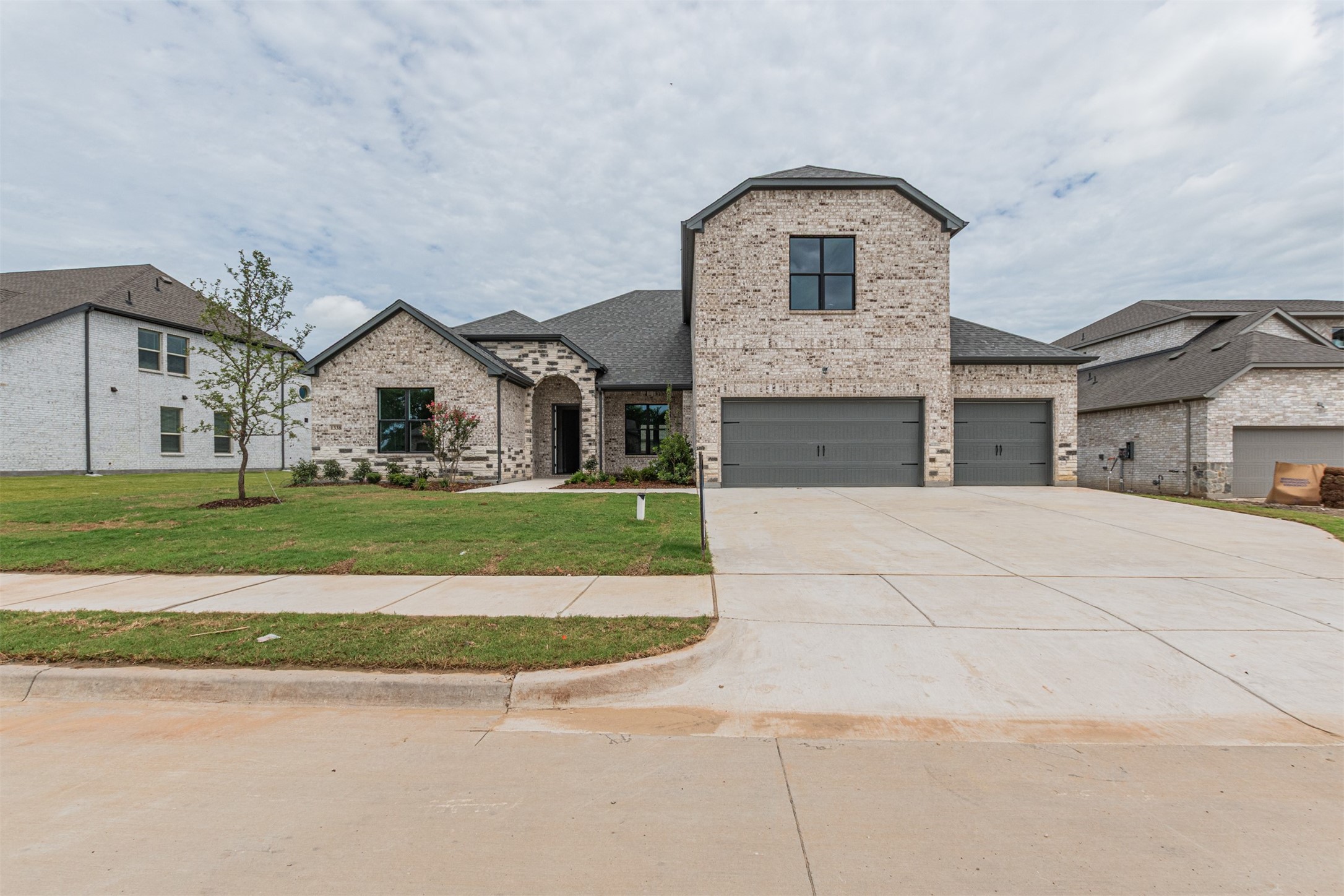 1338 Benjamin Trail