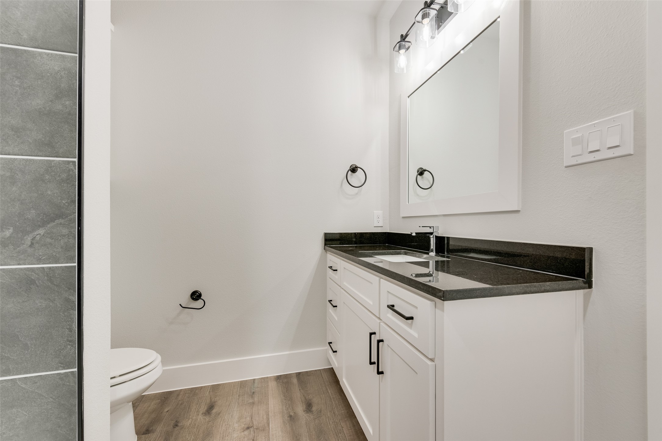 1338 Benjamin Trail