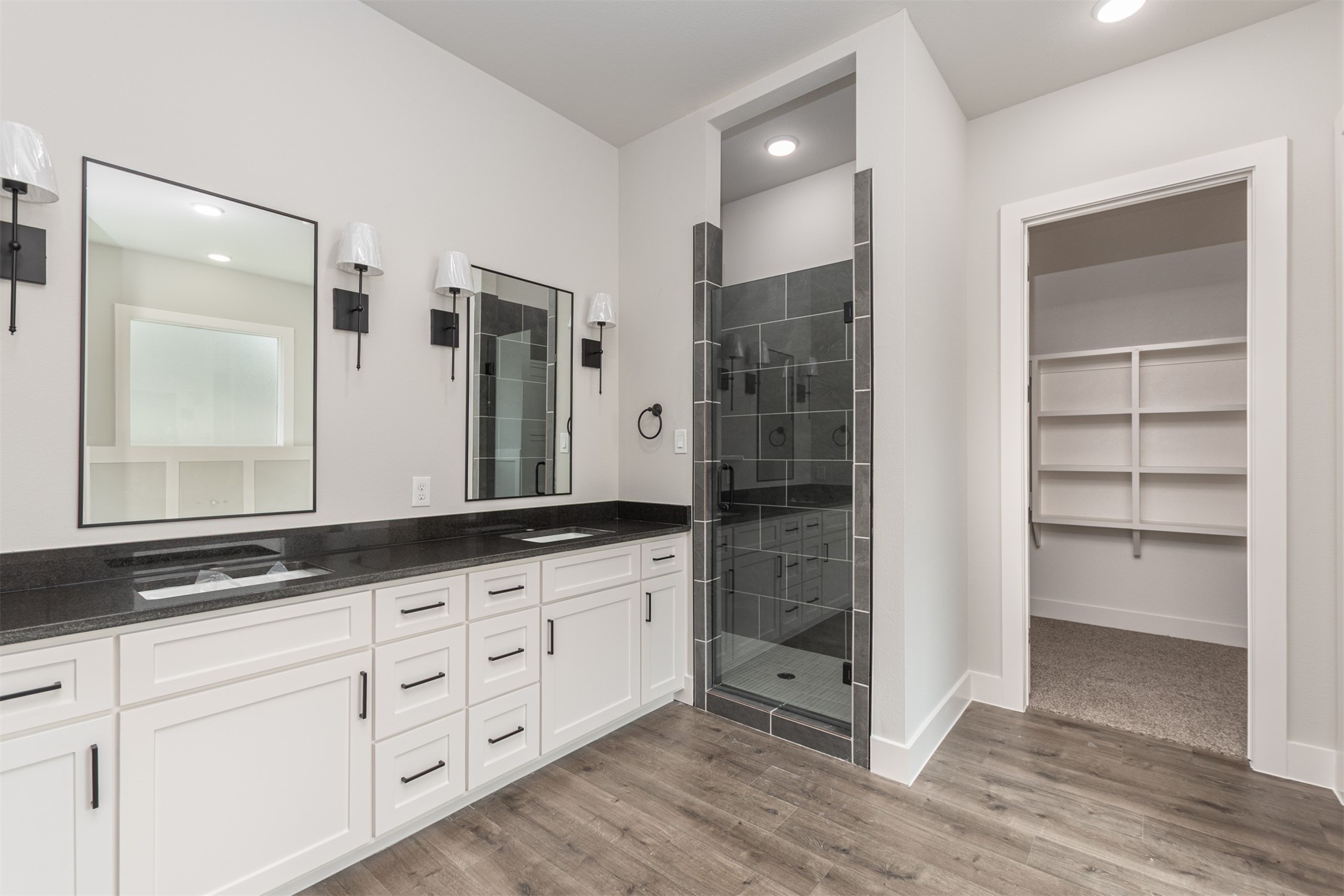1338 Benjamin Trail
