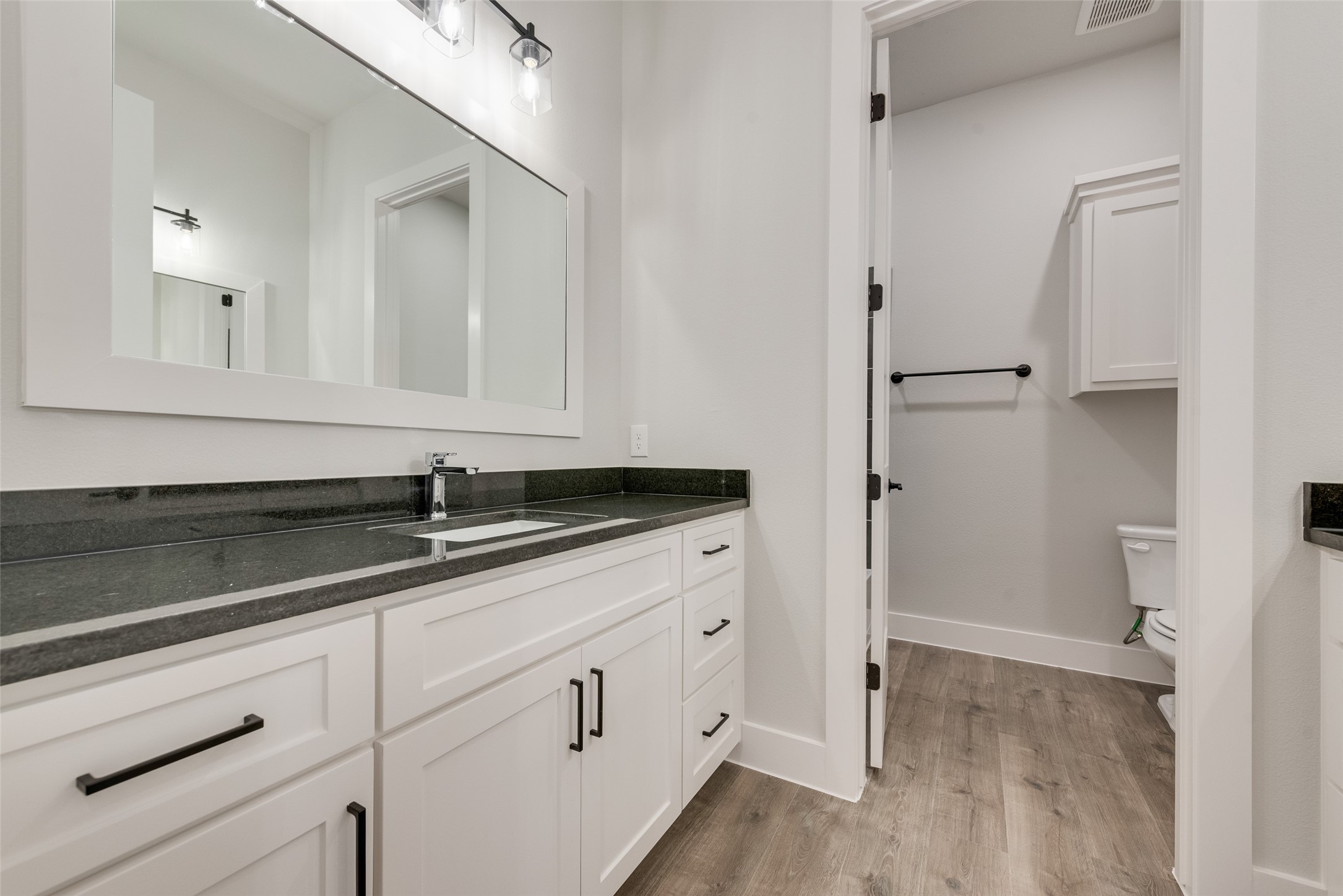1338 Benjamin Trail