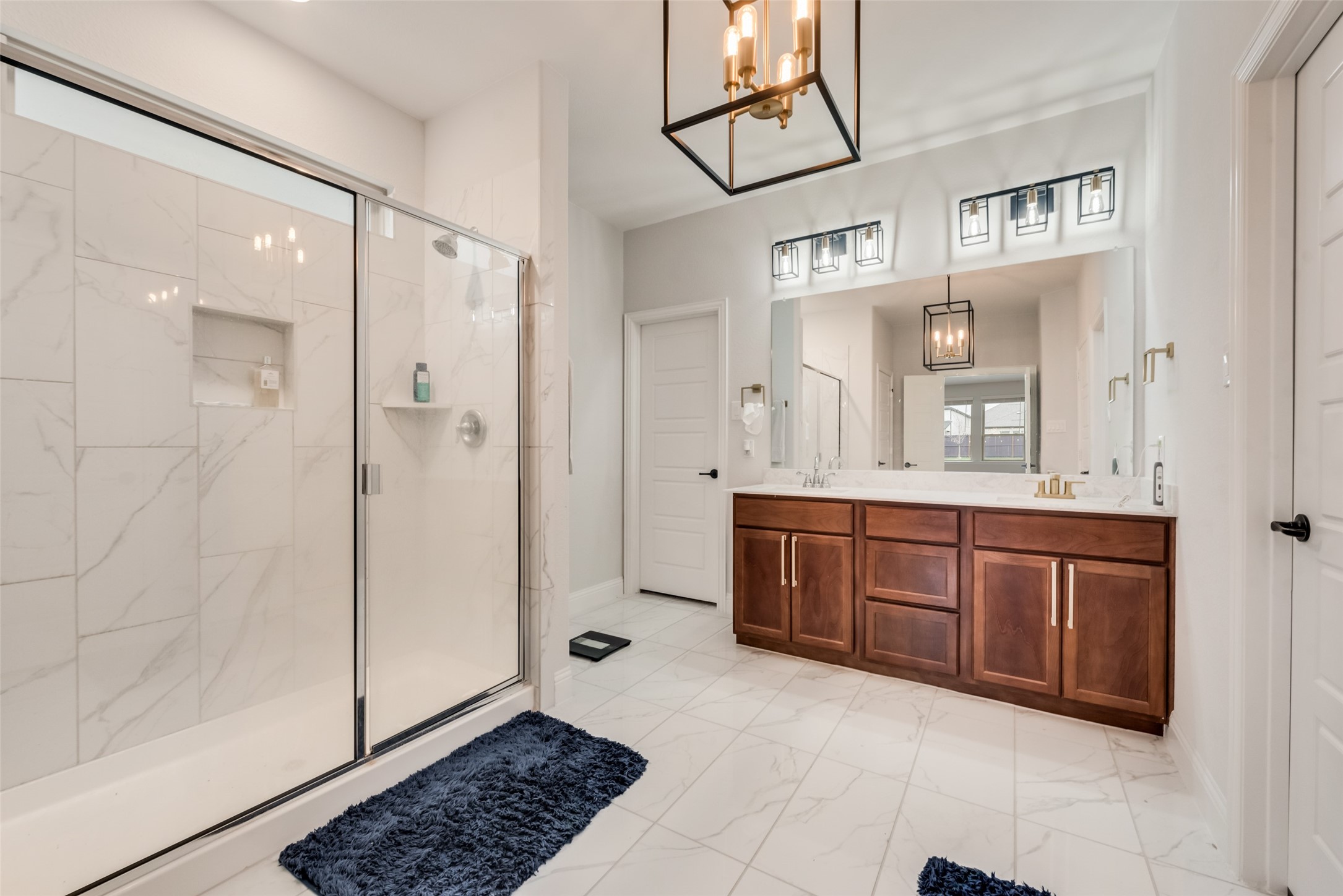 2900 Evergreen Trail