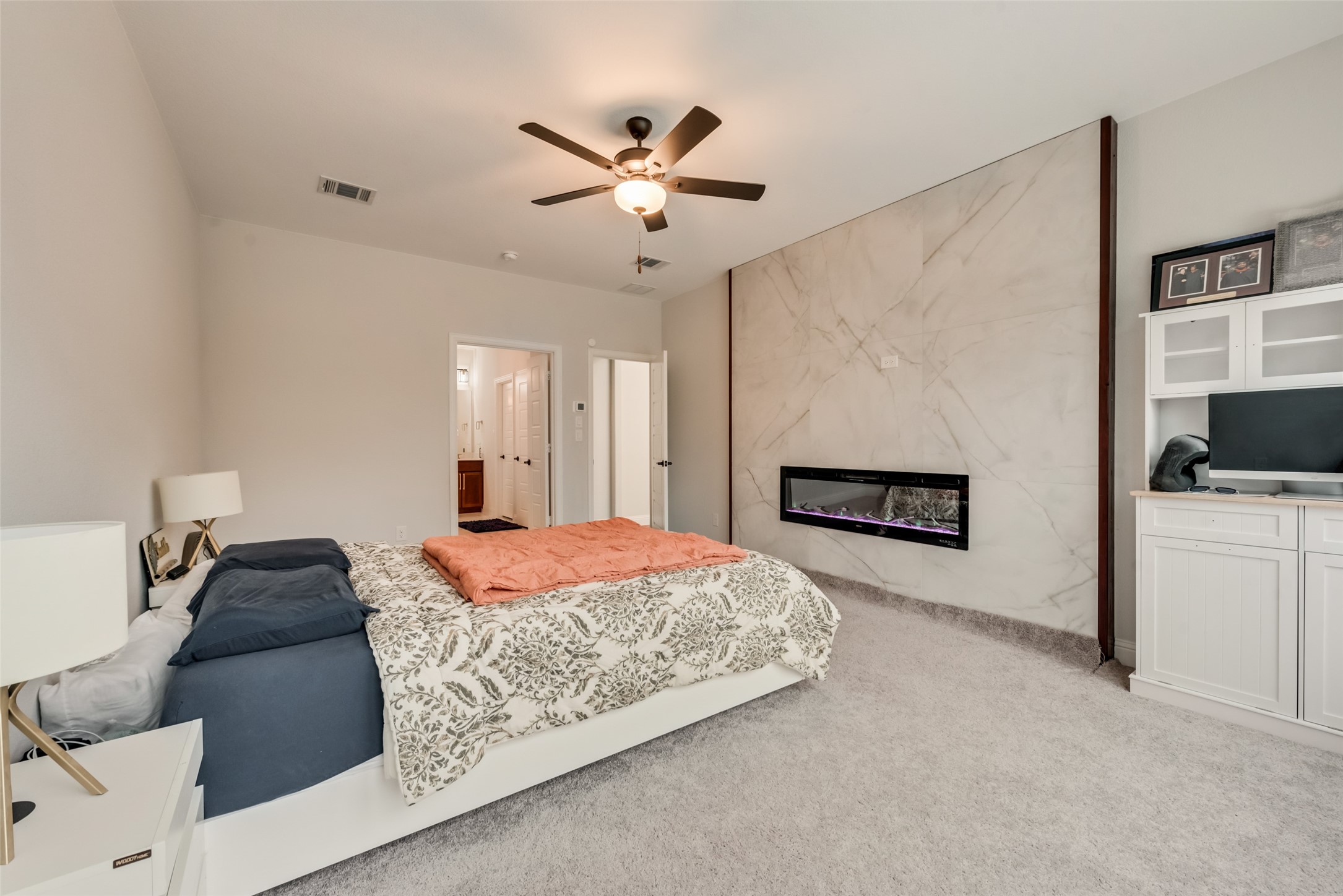 2900 Evergreen Trail