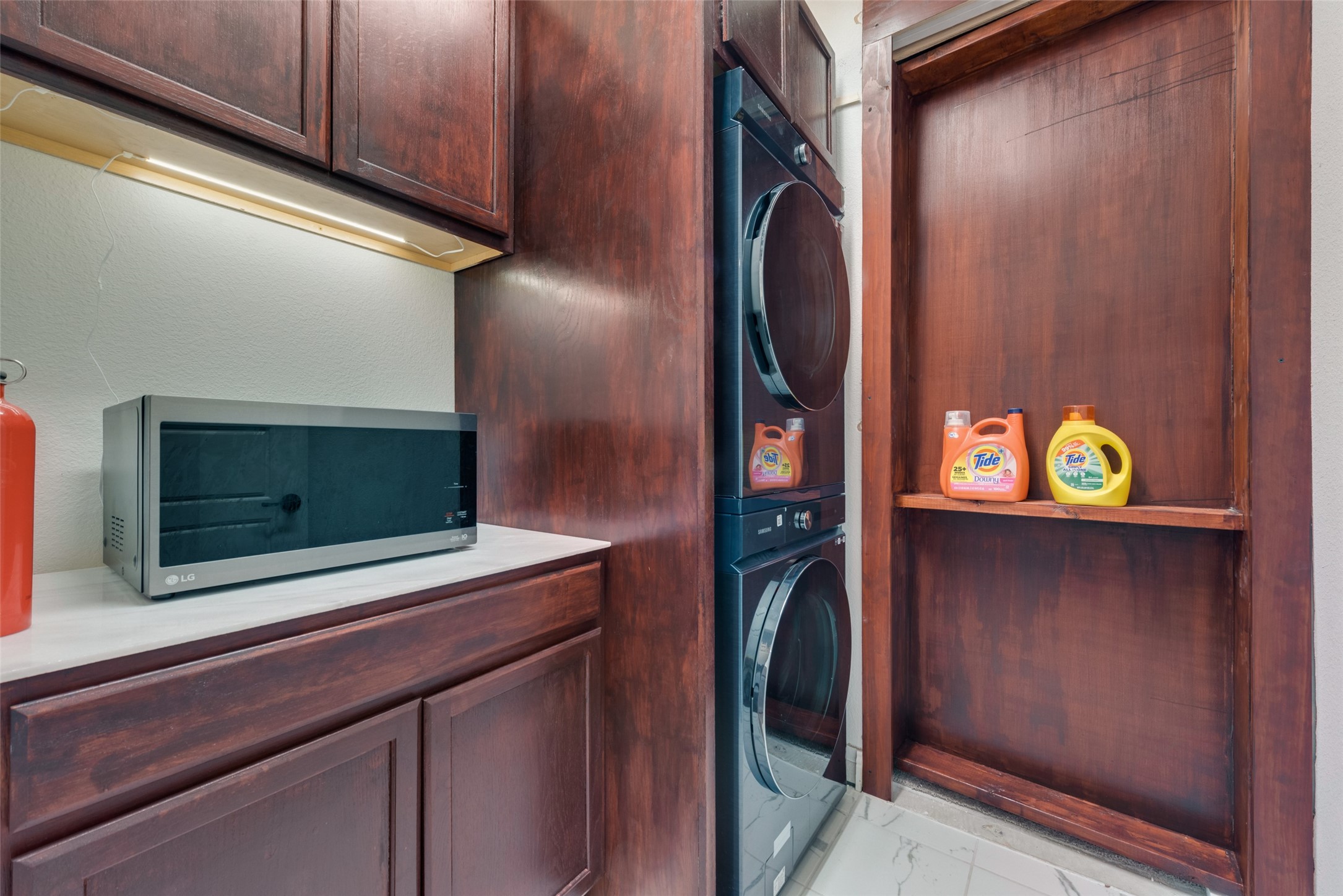 2900 Evergreen Trail