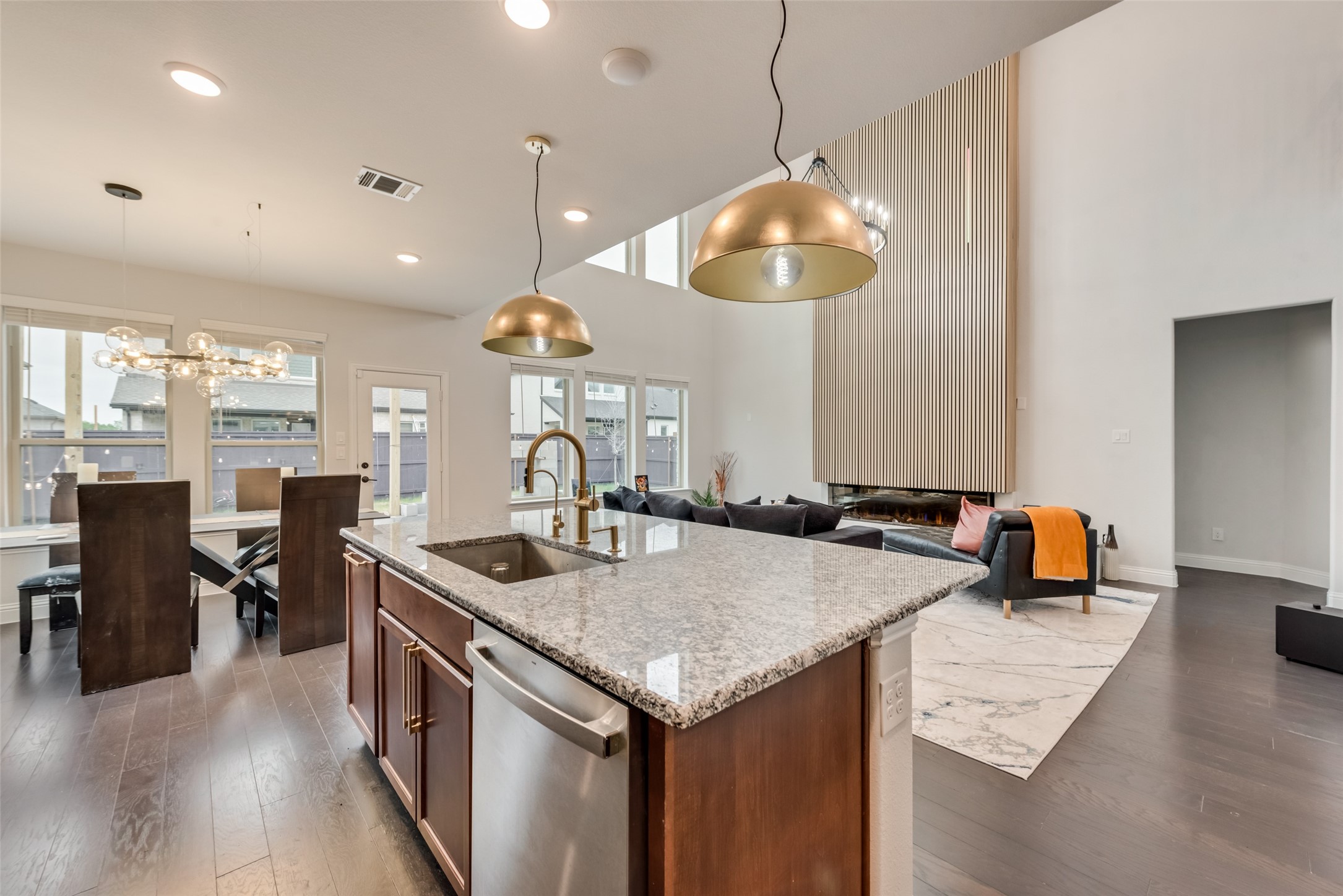 2900 Evergreen Trail